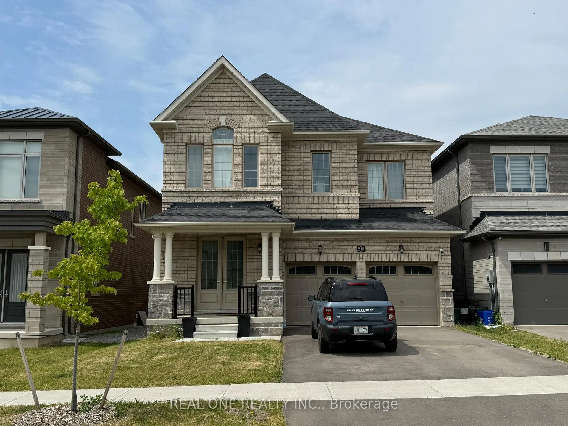 Front of 93 Silk Twist Drive