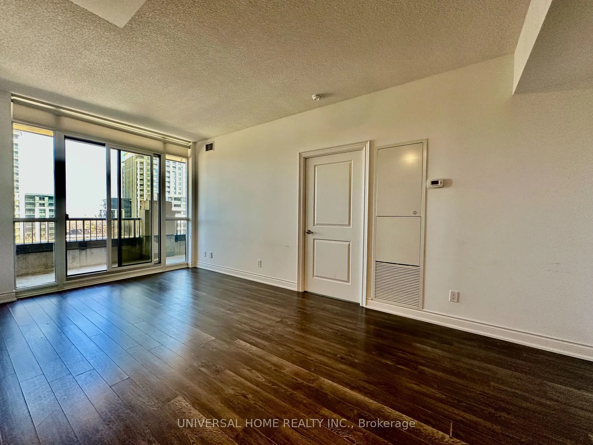 Photo 4 of Unit 816, 33 Clegg Road, Markham, Unionville — HOMEH