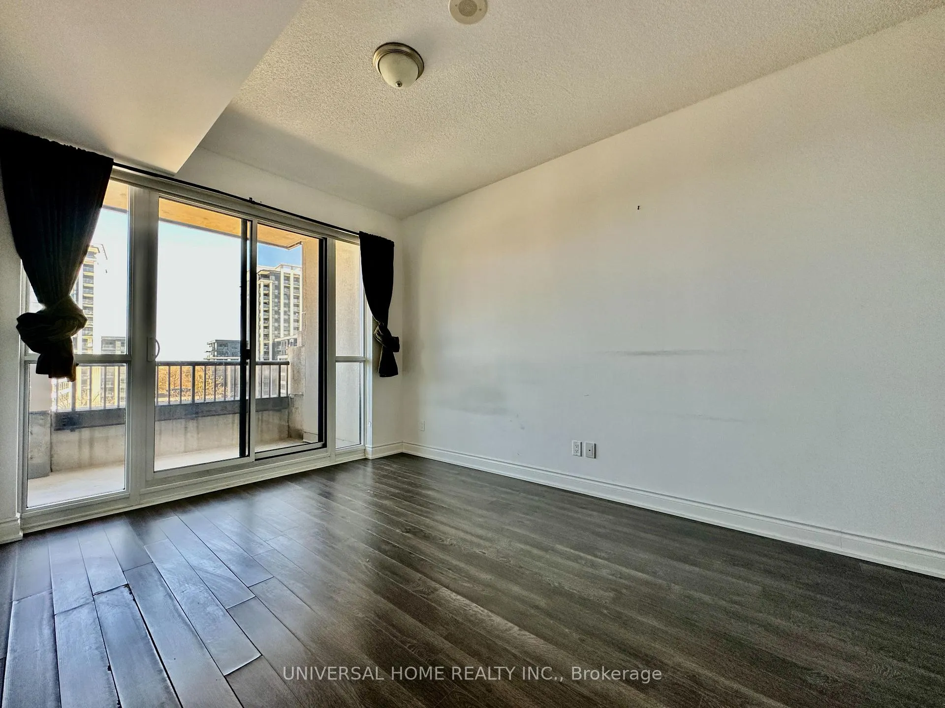 Photo 7 of Unit 816, 33 Clegg Road, Markham, Unionville — HOMEH