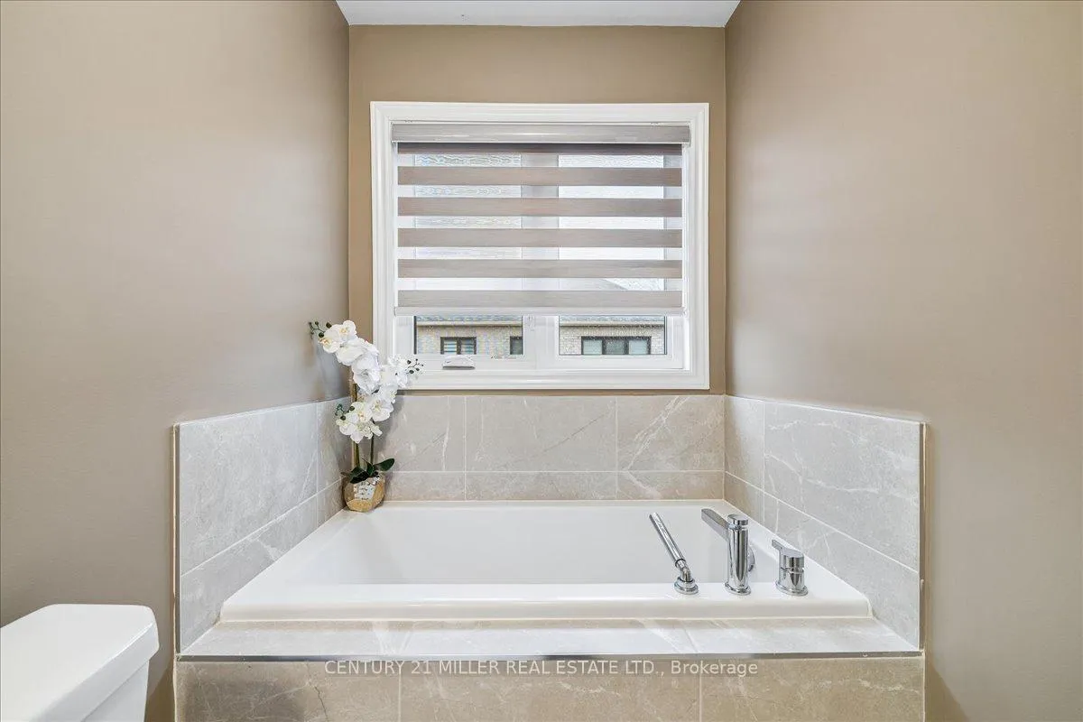 Photo 33 of 333 Thimbleweed Court, Milton, Walker — HOMEH