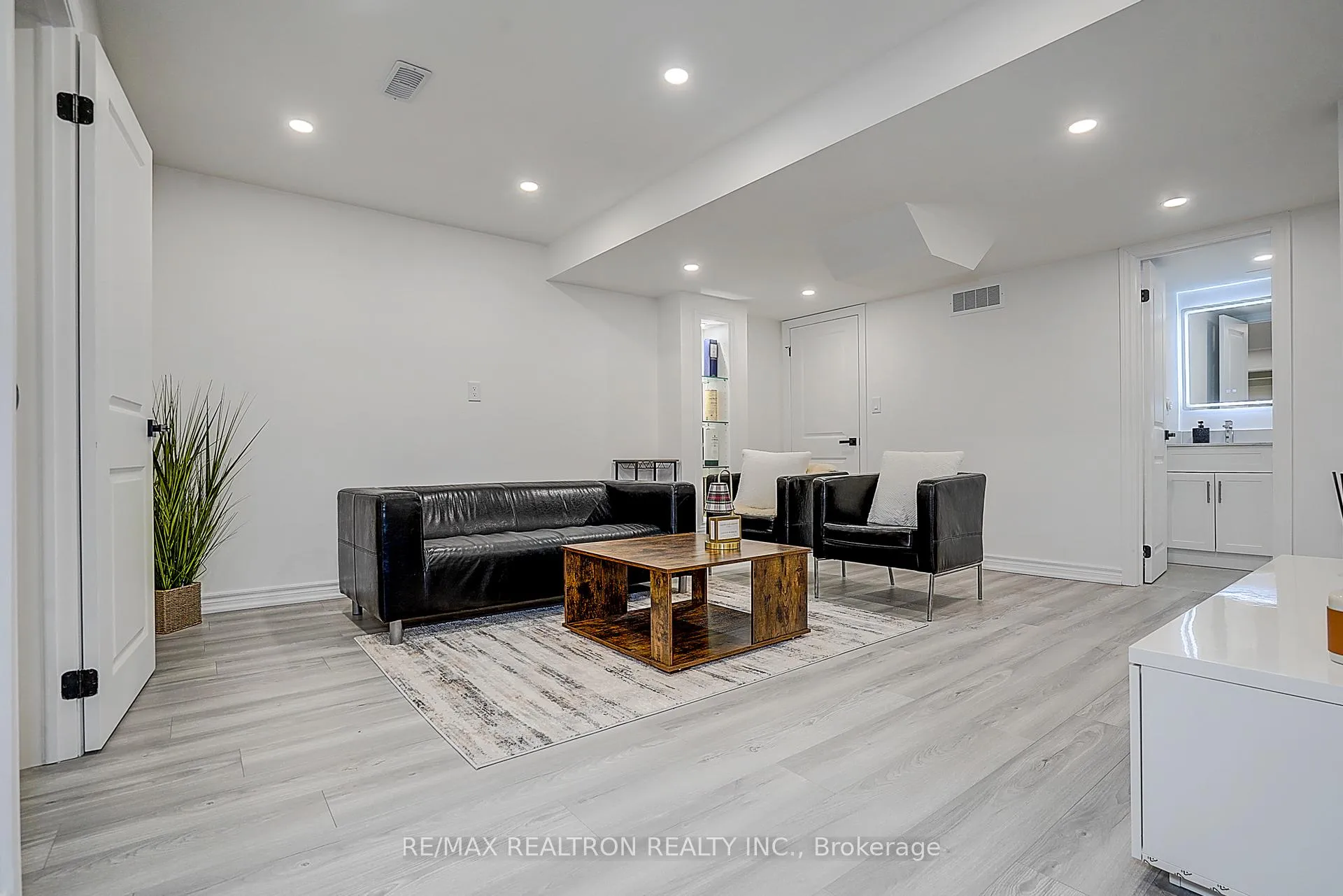 Photo 41 of 683 Cornell Rouge Boulevard, Markham, Cornell — HOMEH