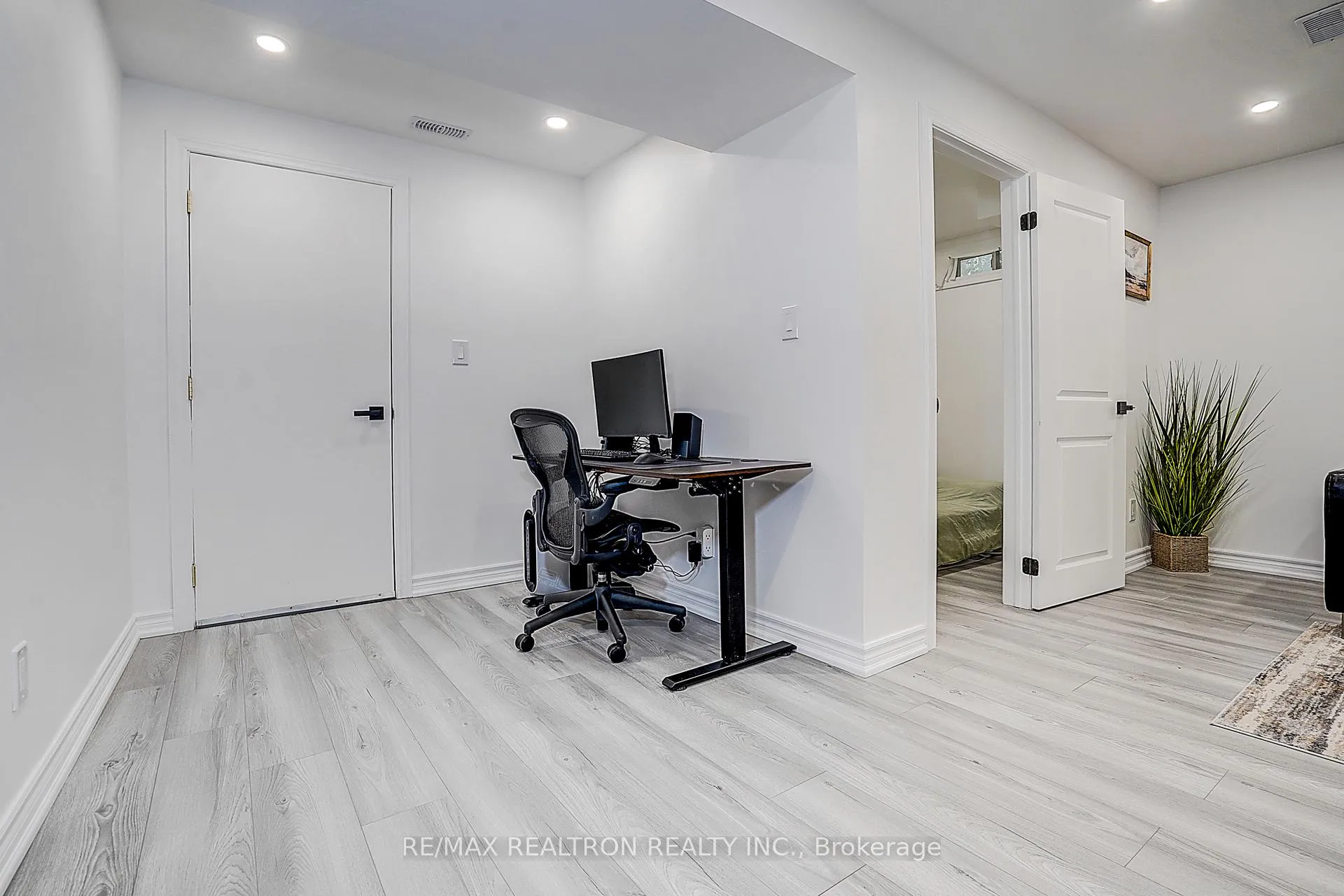Photo 45 of 683 Cornell Rouge Boulevard, Markham, Cornell — HOMEH