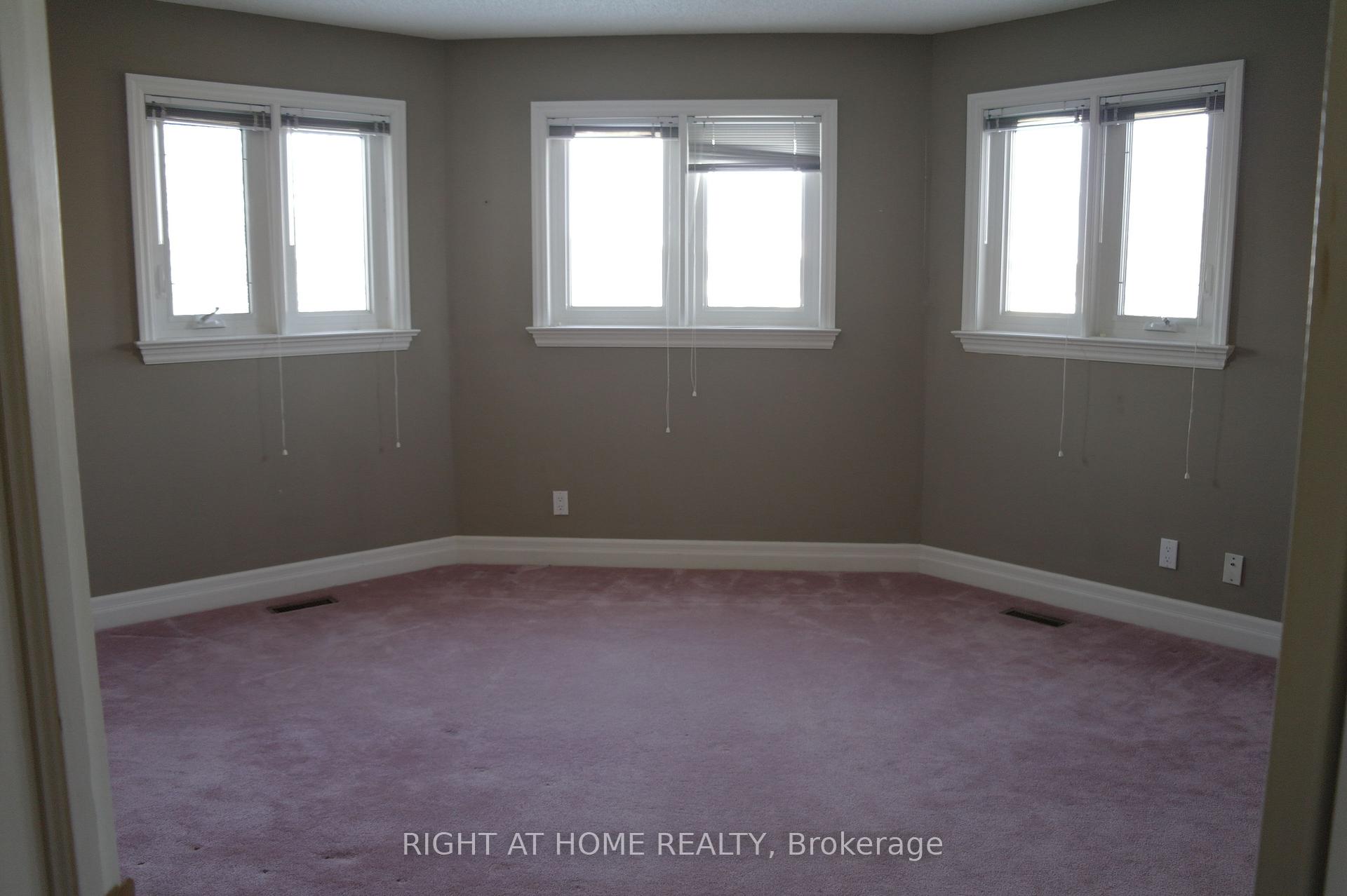 Photo 8 of 55 Carrick Avenue, Georgina, Keswick North — HOMEH