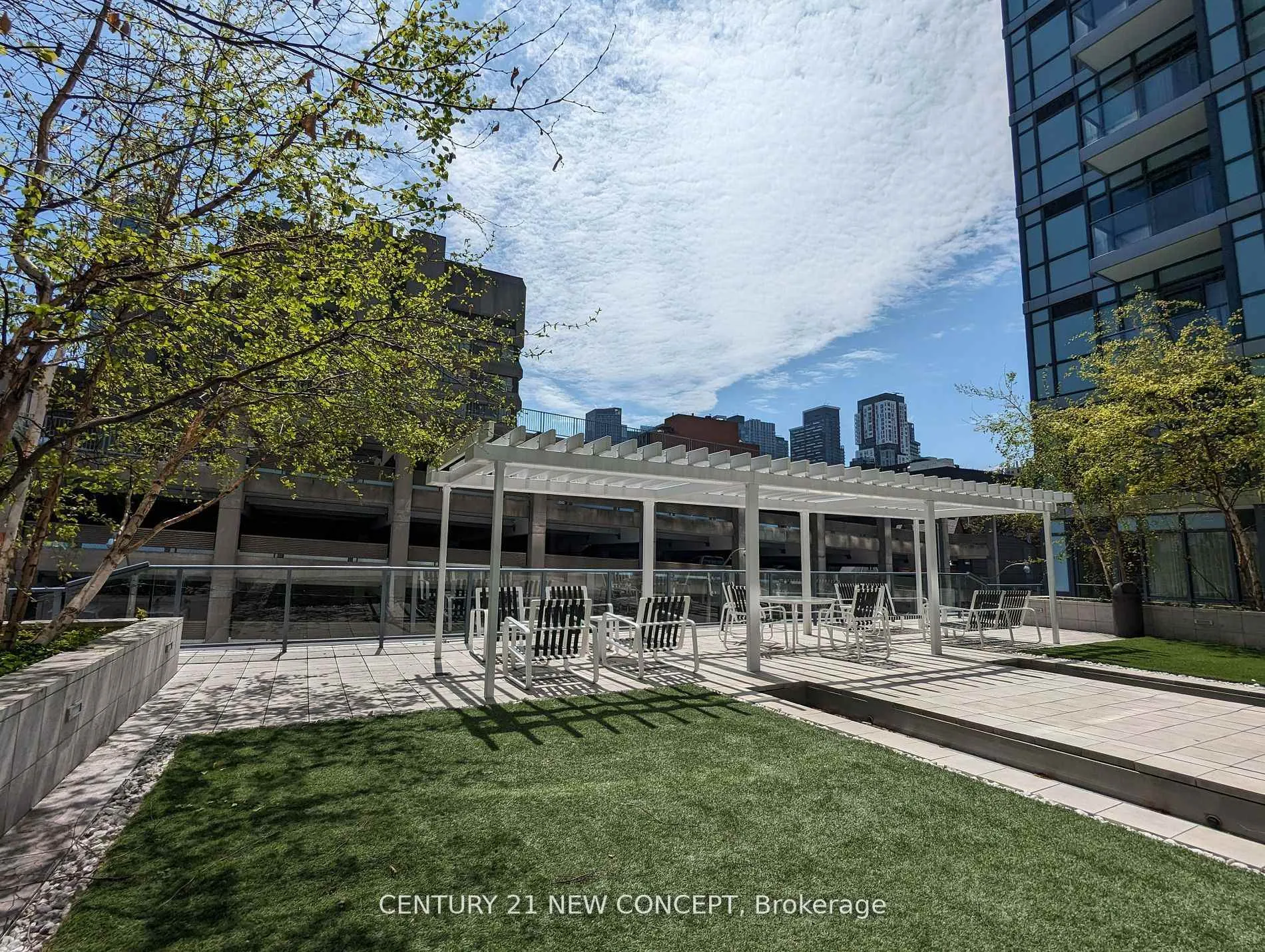 Photo 16 of Unit 613, 210 Simcoe Street, Toronto, Kensington-Chinatown — HOMEH