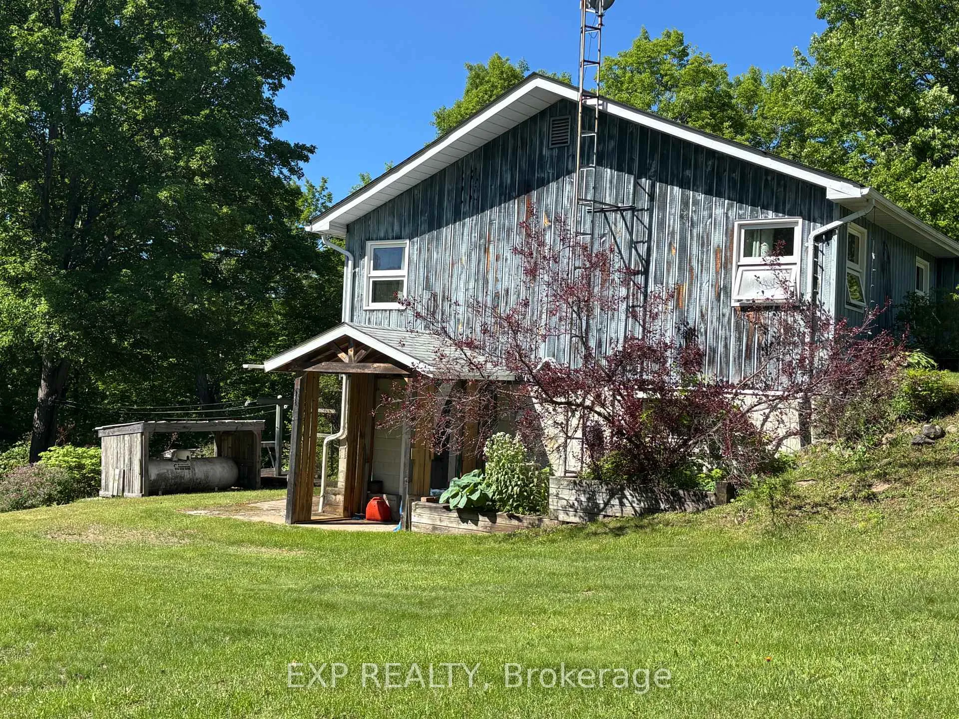Photo 11 of 499 Centreview Road, Hastings Highlands, Bangor Ward — HOMEH