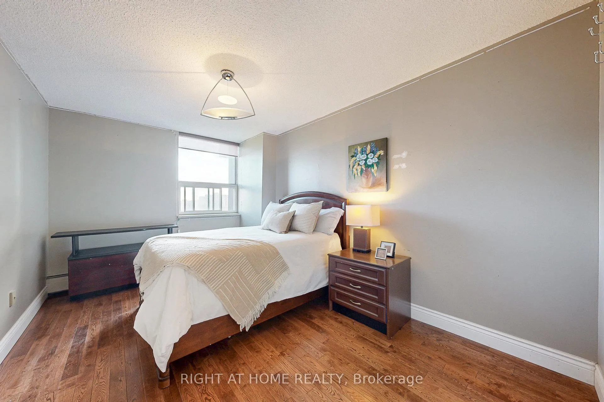 Photo 18 of Unit 907, 151 LaRose Avenue E, Etobicoke, Kingsview Village-The Westway — HOMEH