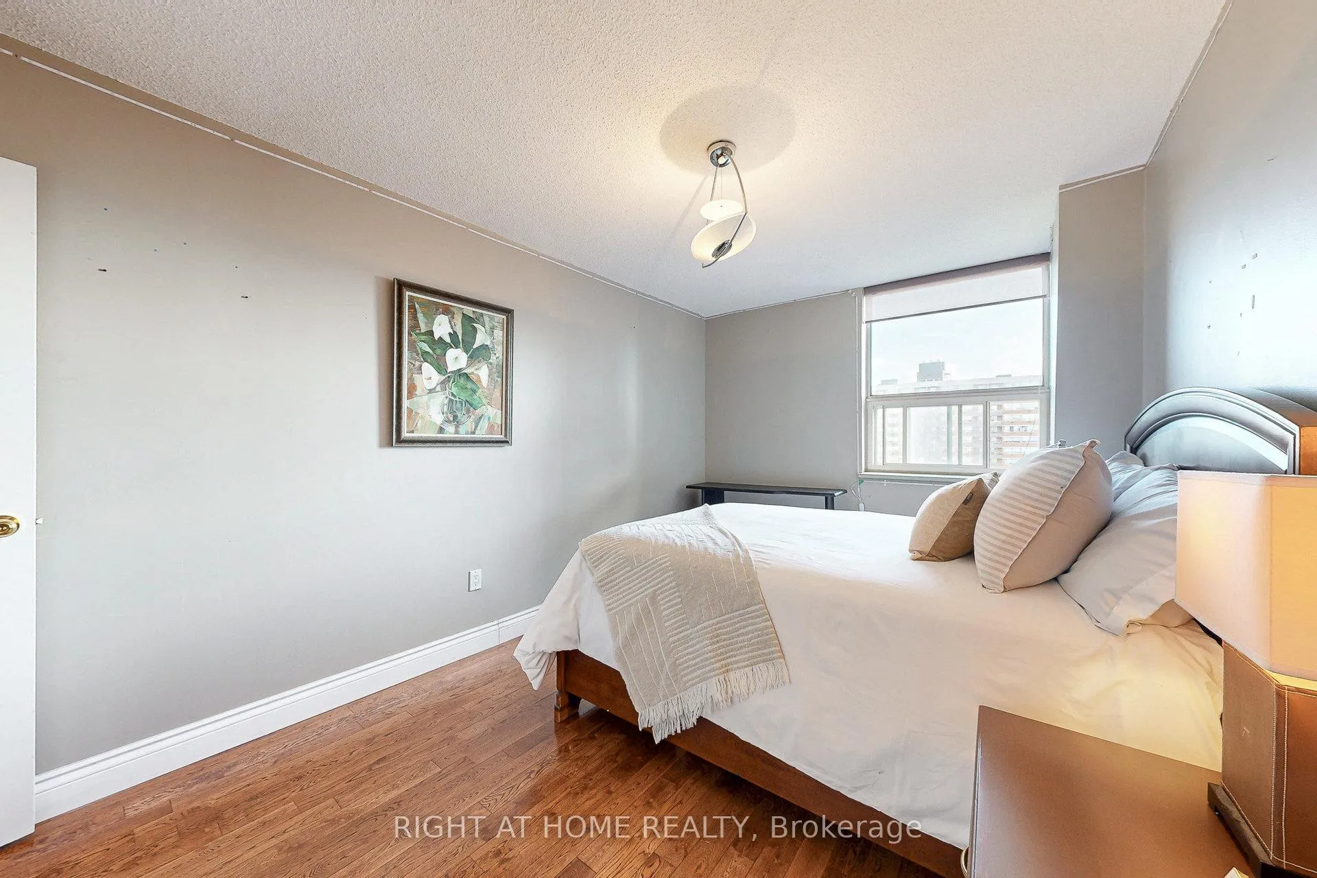 Photo 19 of Unit 907, 151 LaRose Avenue E, Etobicoke, Kingsview Village-The Westway — HOMEH