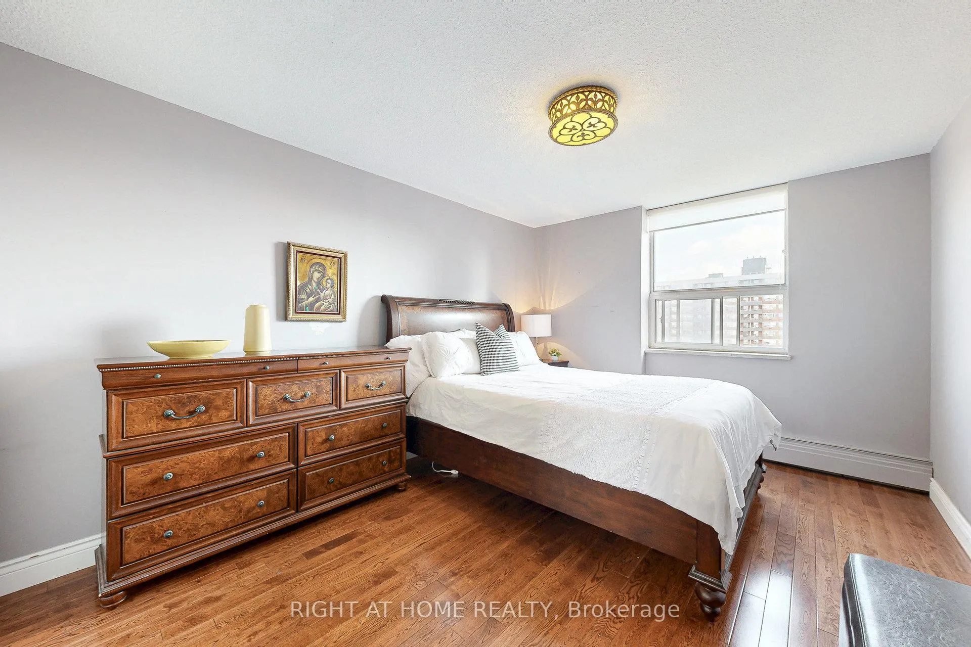 Photo 20 of Unit 907, 151 LaRose Avenue E, Etobicoke, Kingsview Village-The Westway — HOMEH
