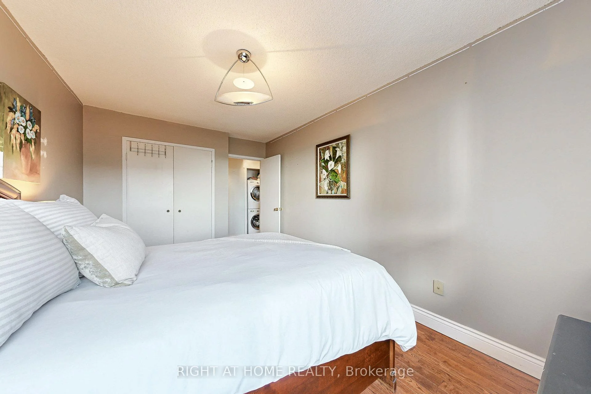 Photo 21 of Unit 907, 151 LaRose Avenue E, Etobicoke, Kingsview Village-The Westway — HOMEH
