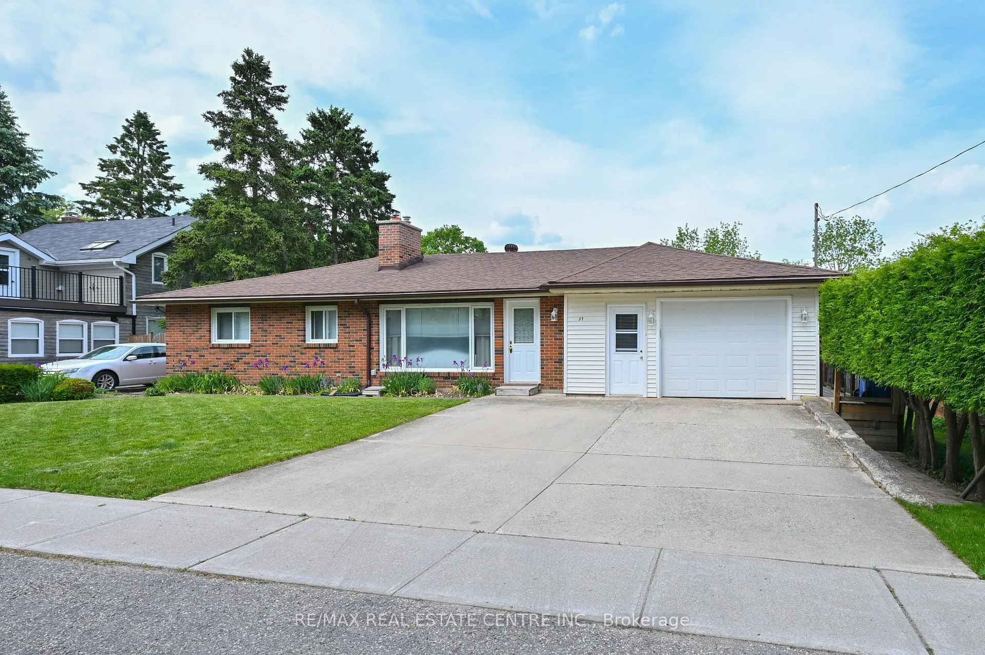 Photo 1 of 37 Margaret Street E, Orangeville — HOMEH