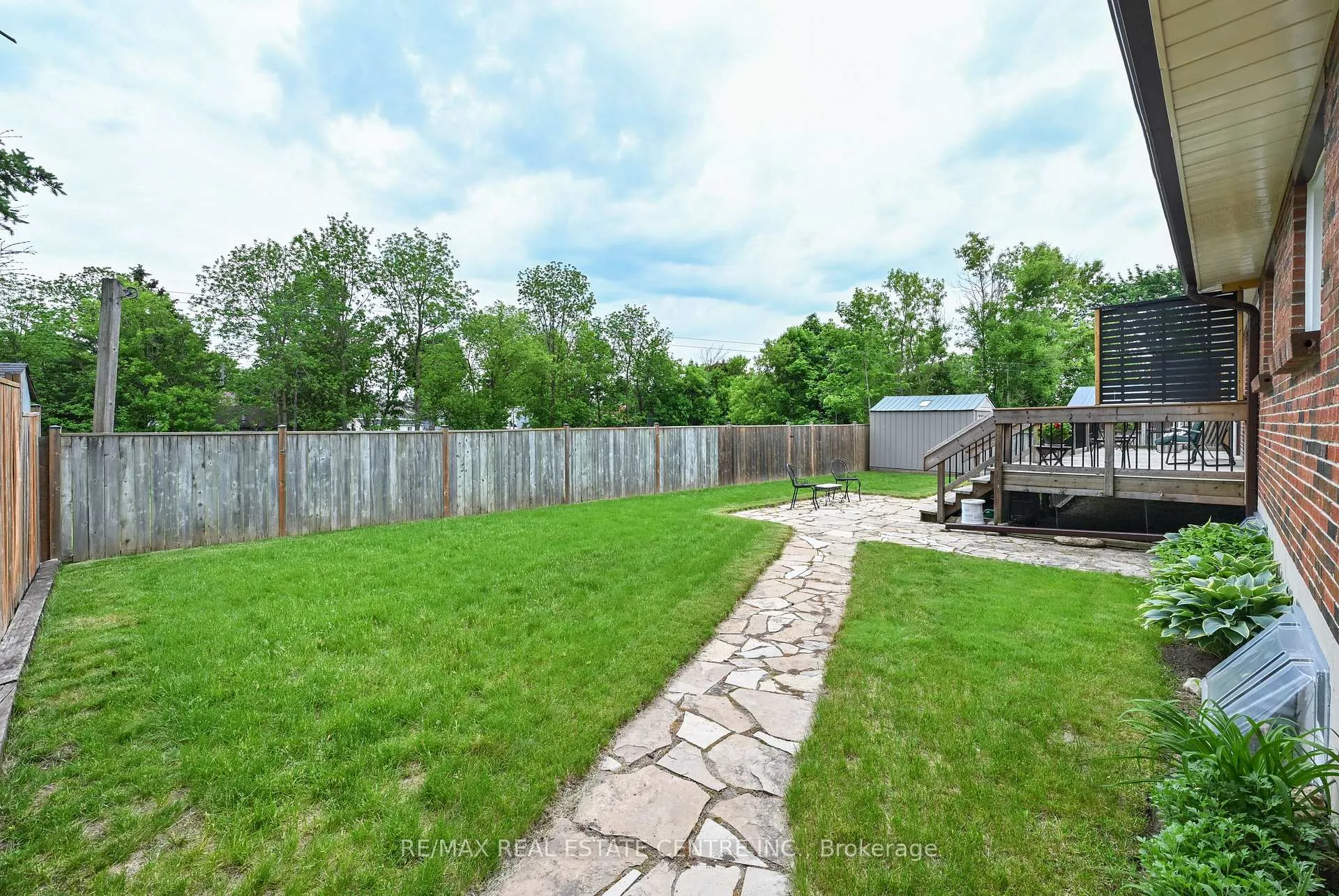 Photo 28 of 37 Margaret Street E, Orangeville — HOMEH