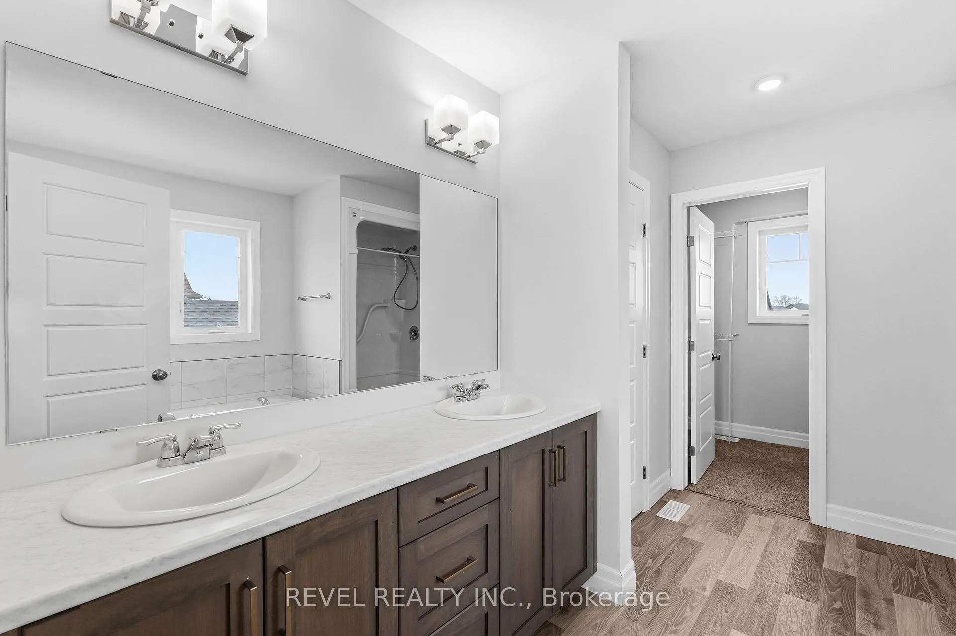 Photo 19 of 39 Muirfield Drive, St. Thomas — HOMEH