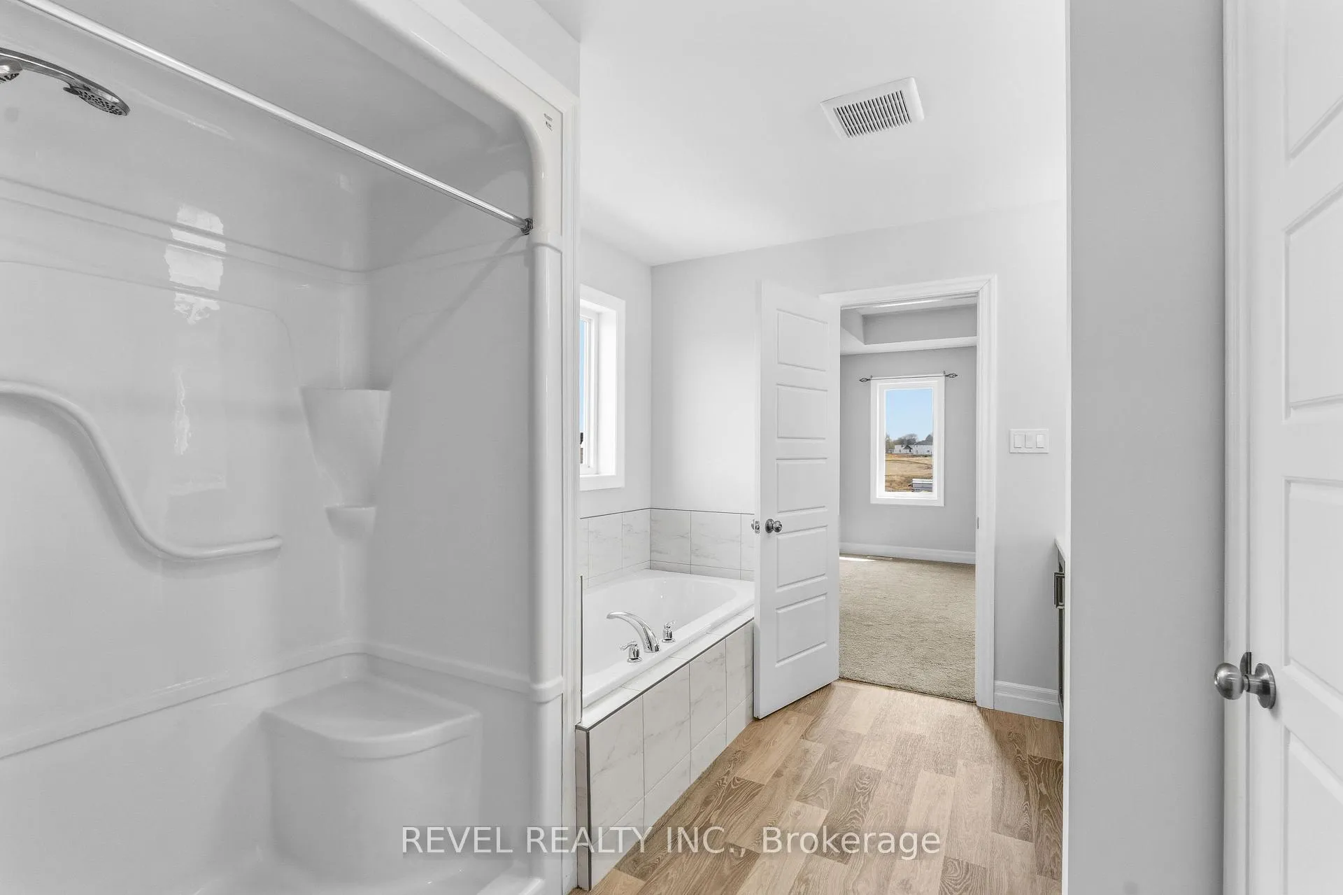 Photo 20 of 39 Muirfield Drive, St. Thomas — HOMEH