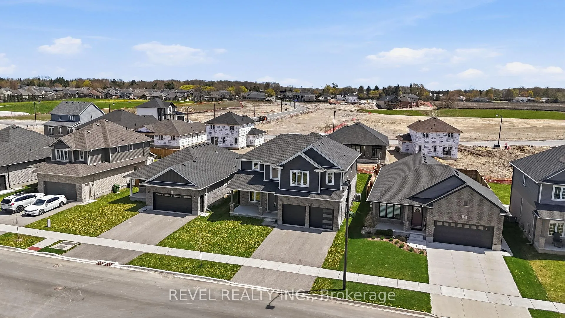 Photo 34 of 39 Muirfield Drive, St. Thomas — HOMEH