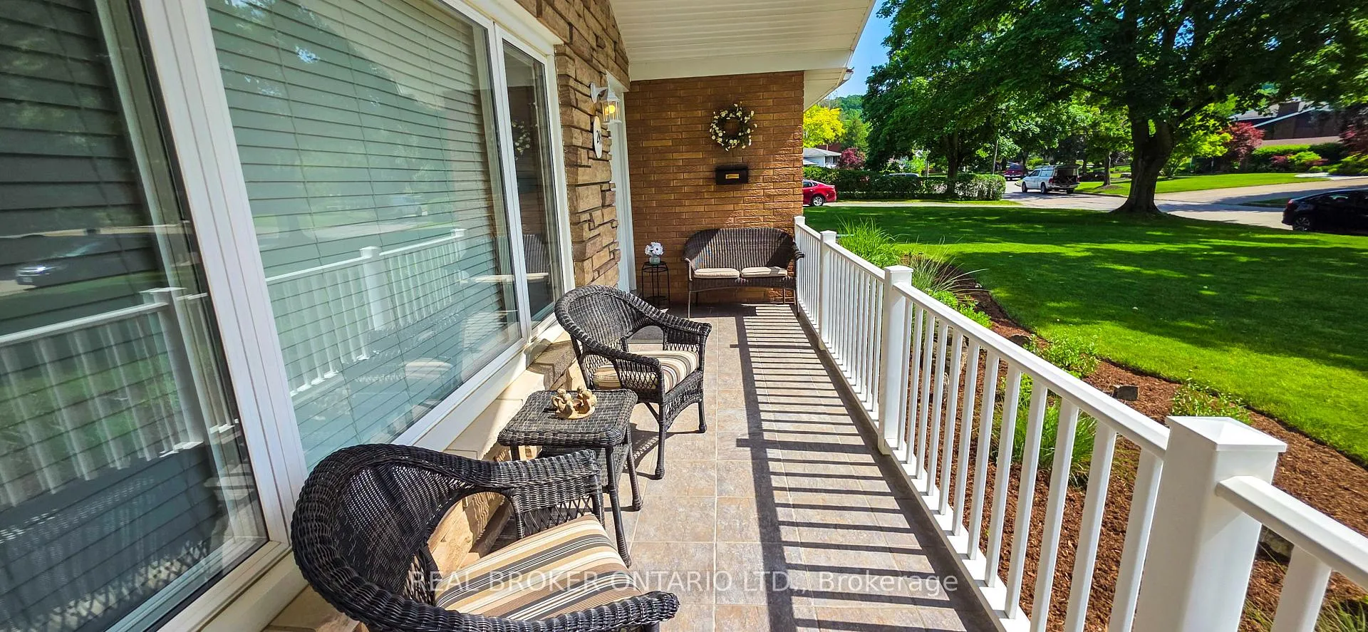 Photo 6 of 241 Riverview Boulevard, St. Catharines, Glendale/Glenridge — HOMEH