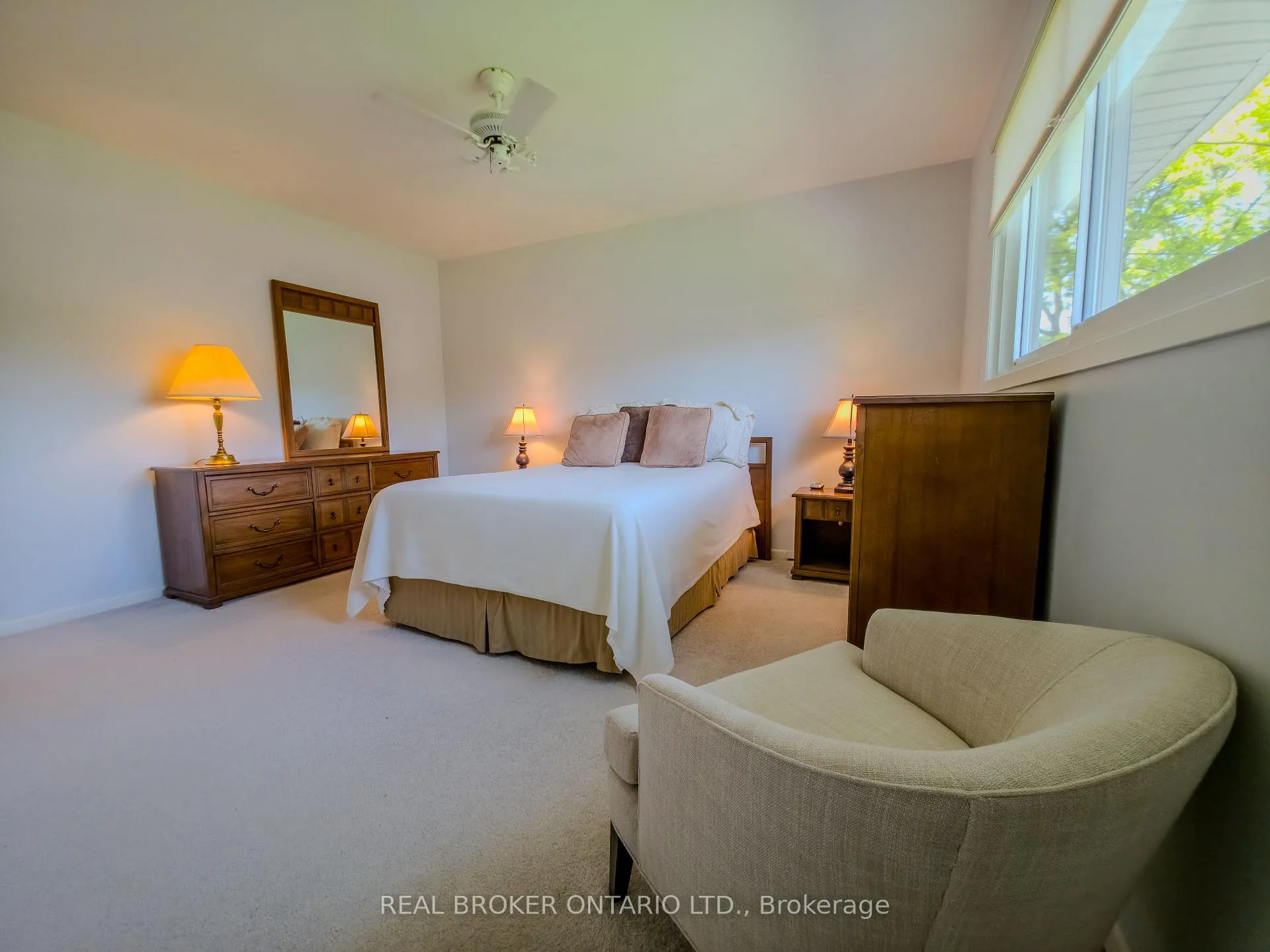 Photo 13 of 241 Riverview Boulevard, St. Catharines, Glendale/Glenridge — HOMEH