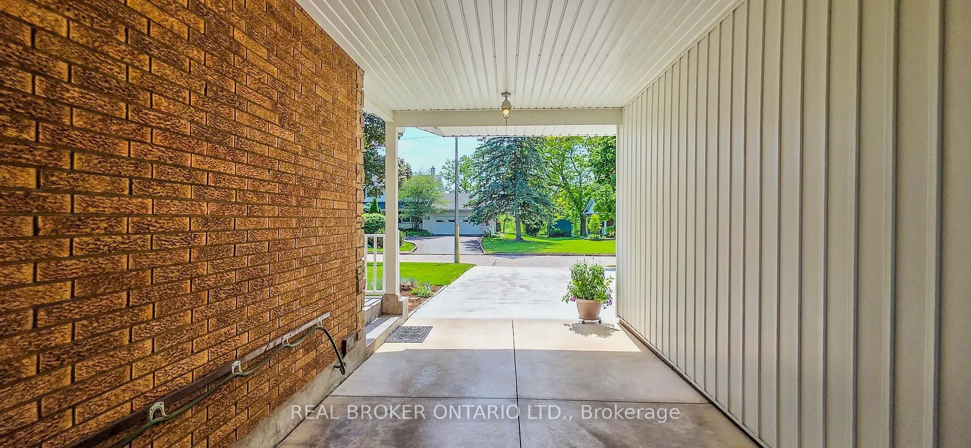 Photo 31 of 241 Riverview Boulevard, St. Catharines, Glendale/Glenridge — HOMEH