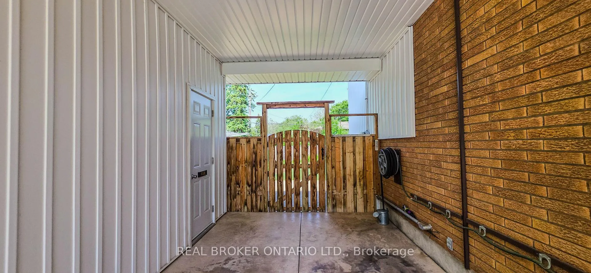 Photo 32 of 241 Riverview Boulevard, St. Catharines, Glendale/Glenridge — HOMEH