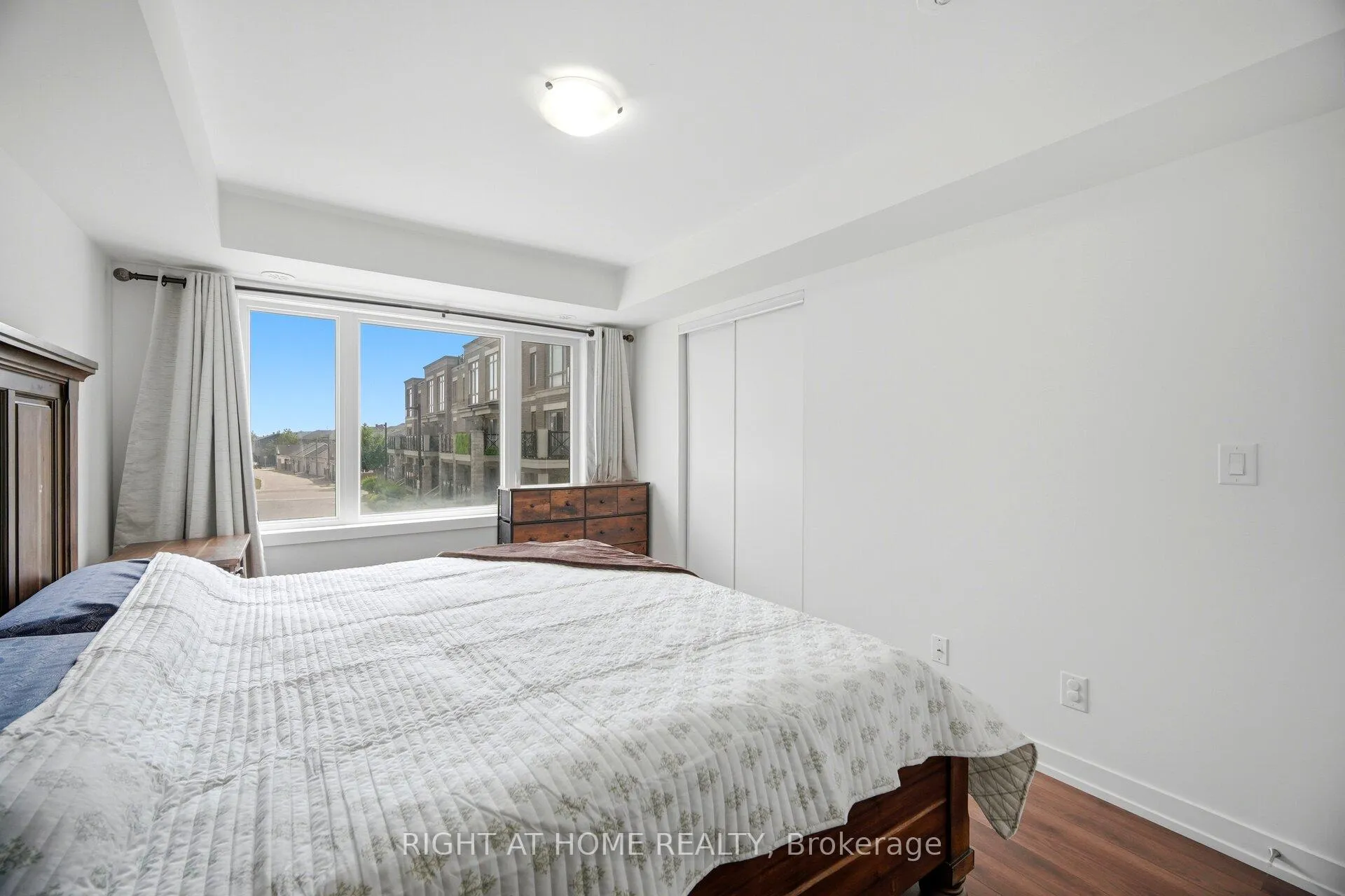 Photo 20 of Unit 702, 60 Dunsheath Way, Markham, Cornell — HOMEH