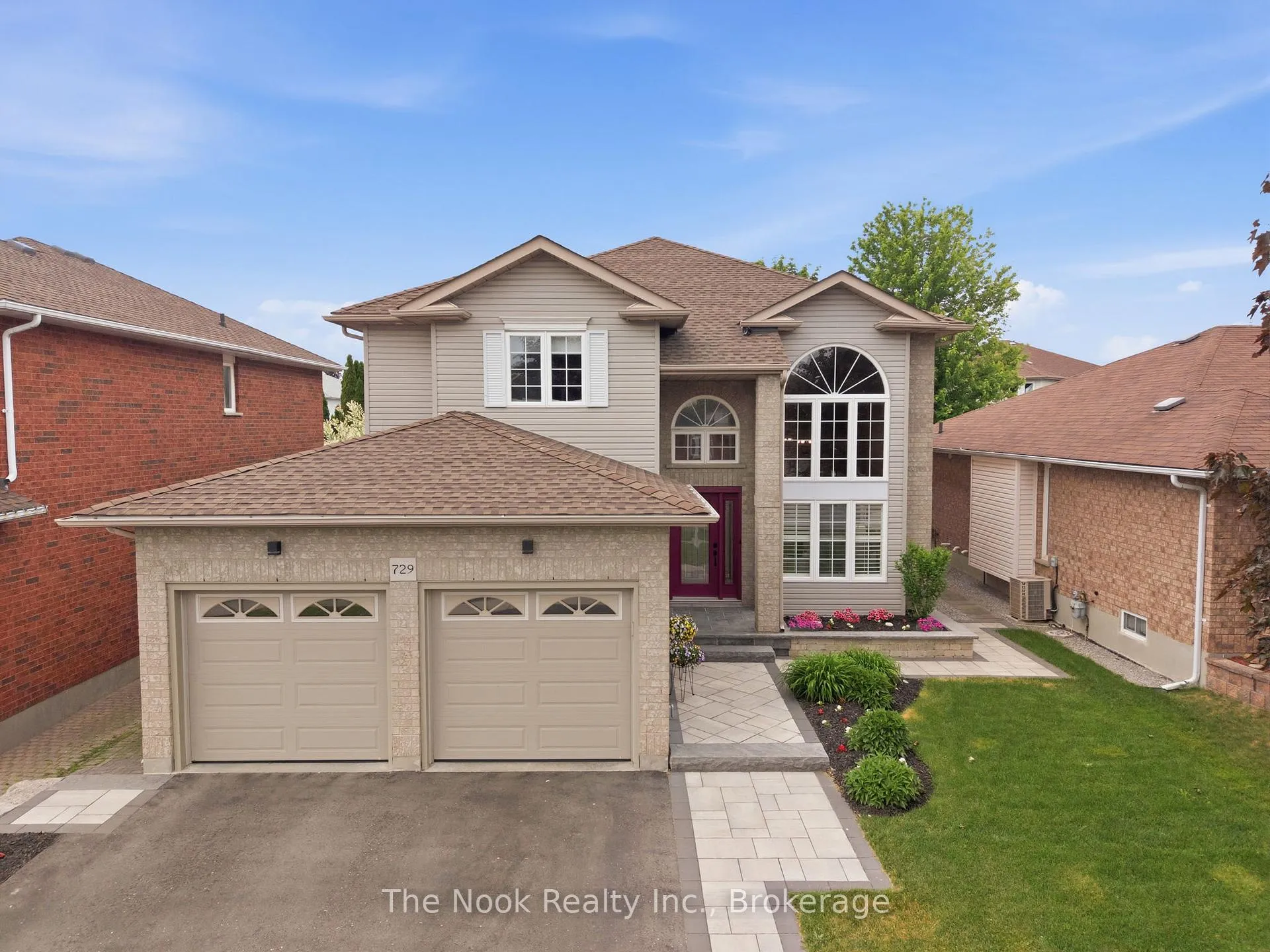 Photo 1 of 729 Sundance Circle, Oshawa, Northglen — HOMEH