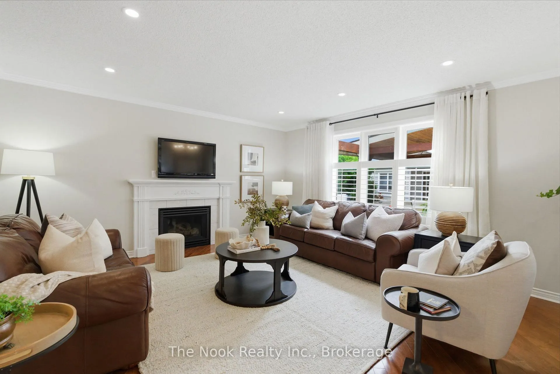 Photo 13 of 729 Sundance Circle, Oshawa, Northglen — HOMEH