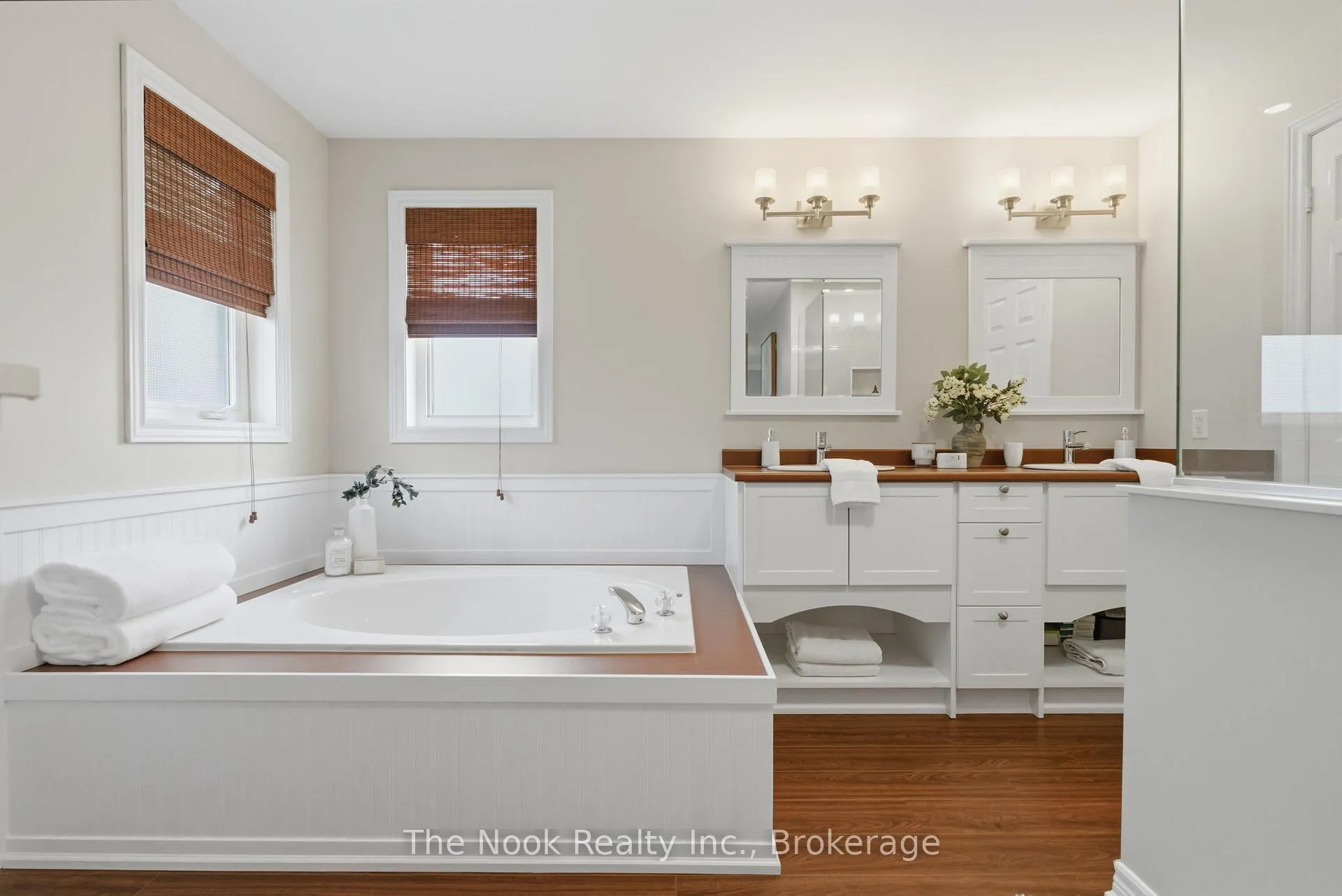 Photo 22 of 729 Sundance Circle, Oshawa, Northglen — HOMEH