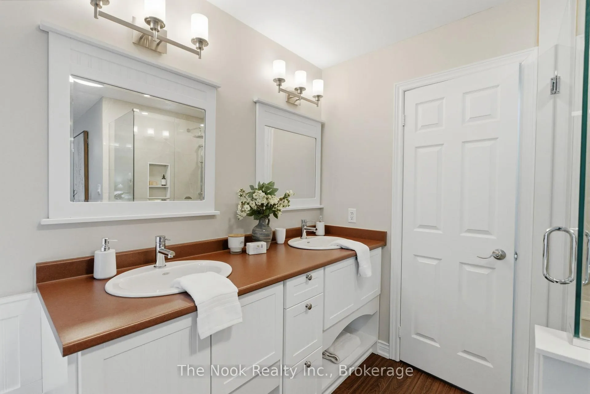 Photo 23 of 729 Sundance Circle, Oshawa, Northglen — HOMEH