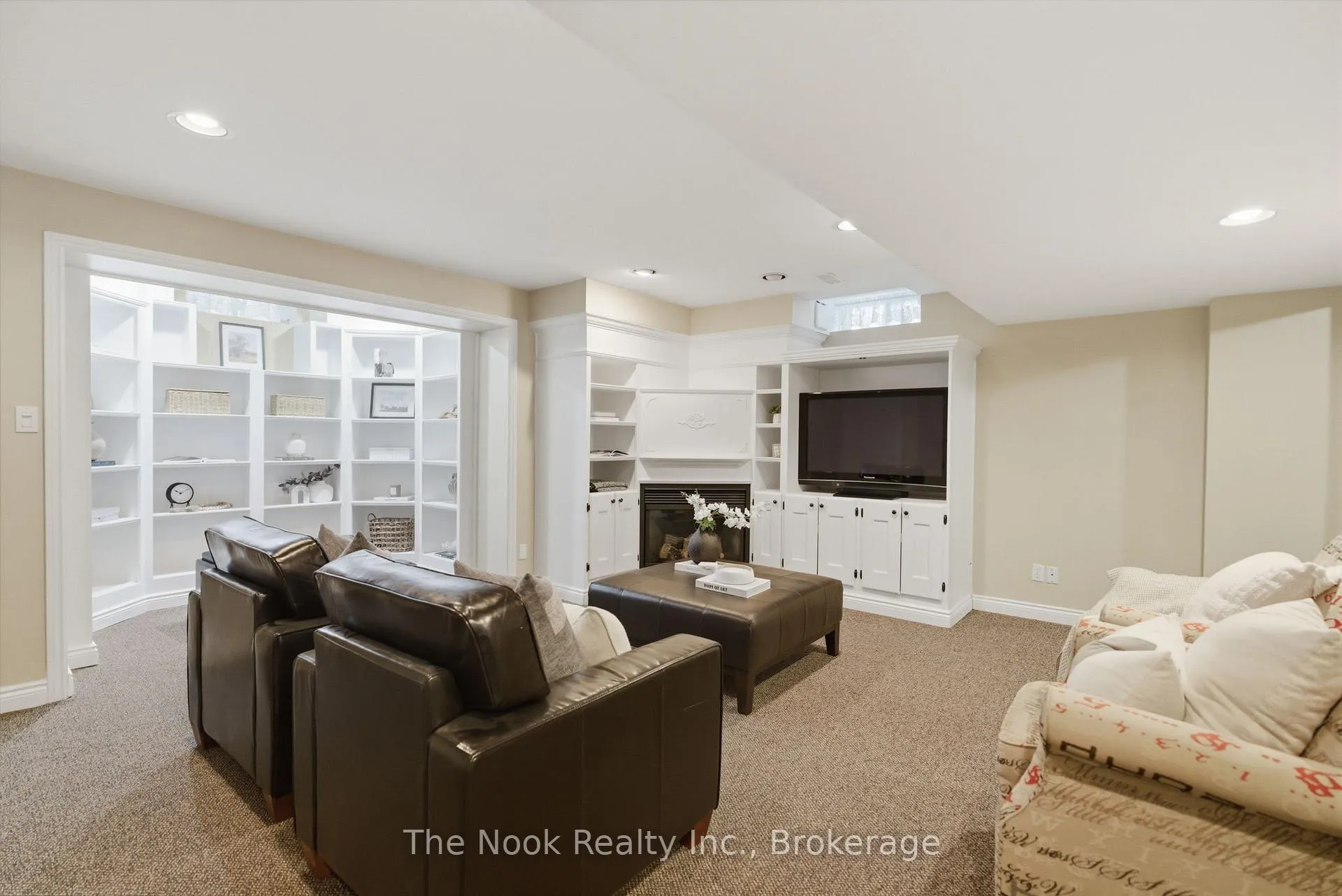Photo 31 of 729 Sundance Circle, Oshawa, Northglen — HOMEH