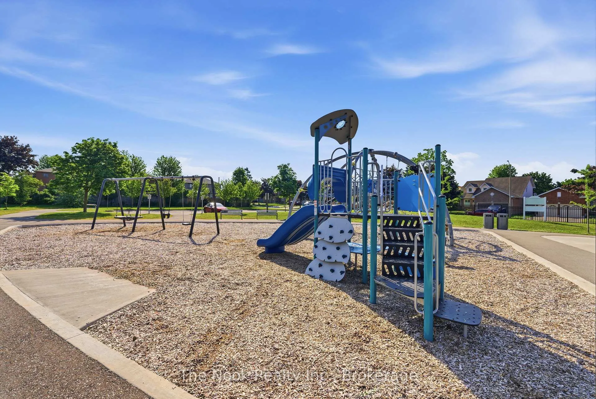 Photo 45 of 729 Sundance Circle, Oshawa, Northglen — HOMEH