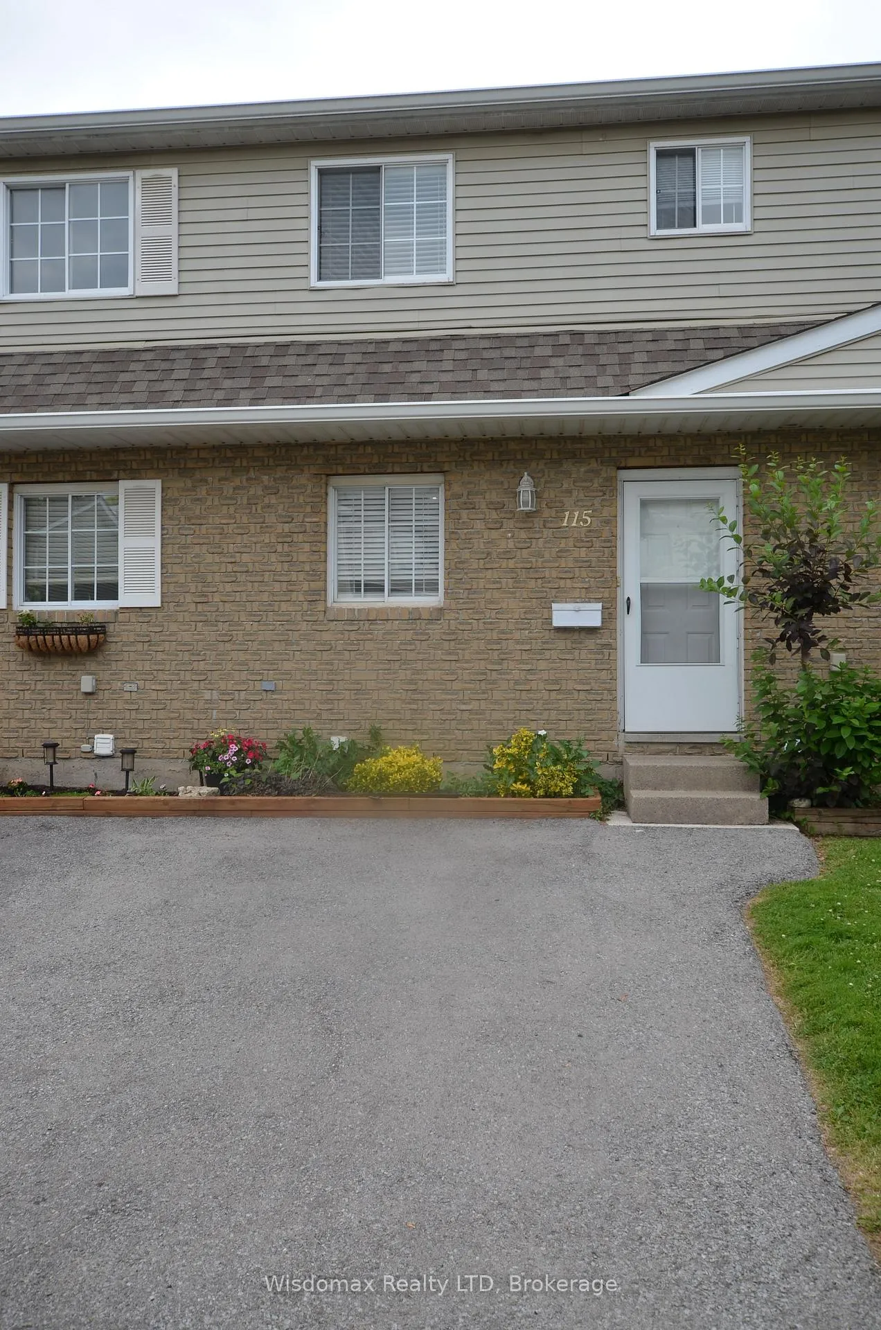 Photo 2 of Unit 115, 8141 Coventry Road, Niagara Falls, West Wood — HOMEH