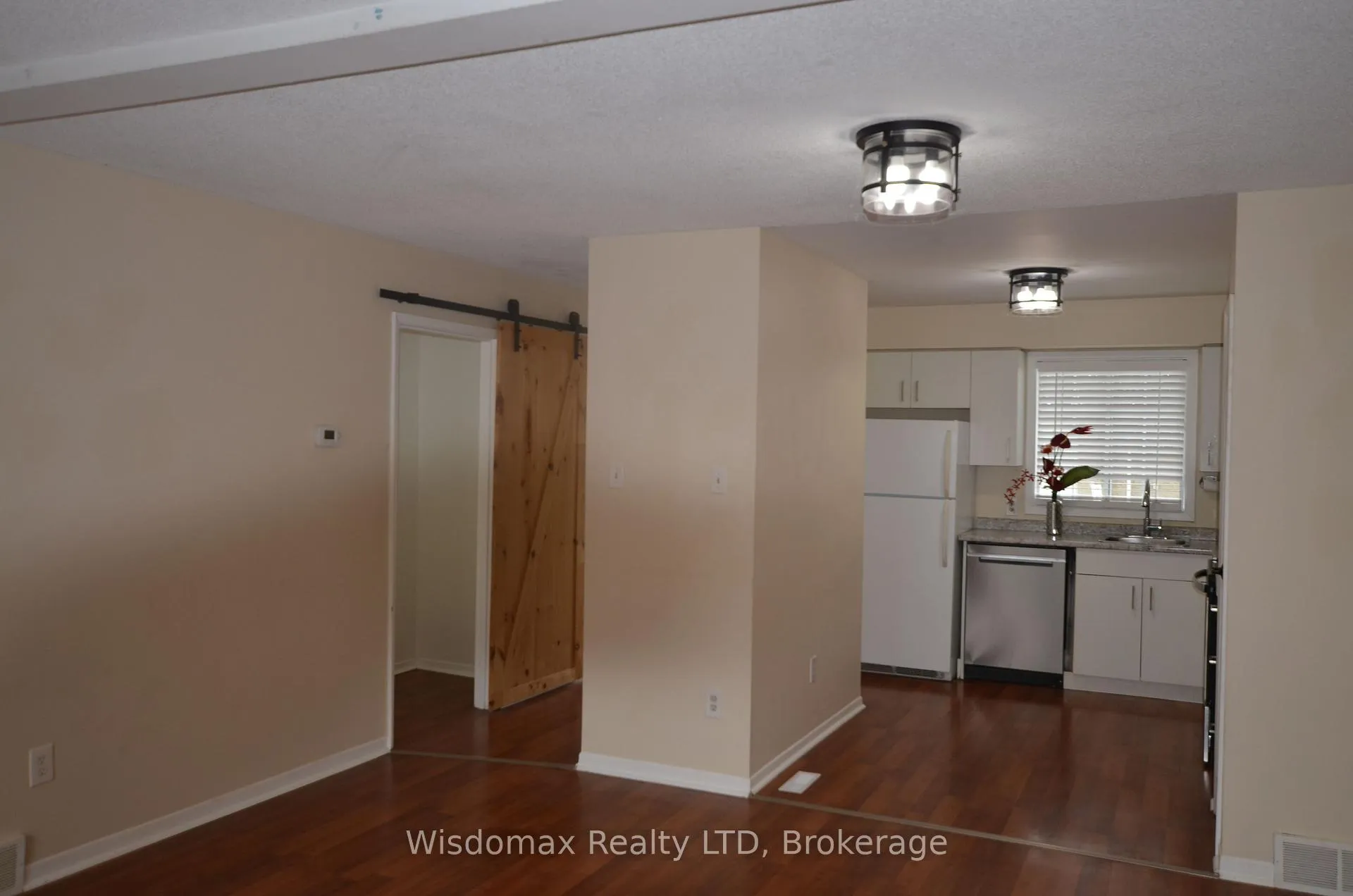 Photo 4 of Unit 115, 8141 Coventry Road, Niagara Falls, West Wood — HOMEH