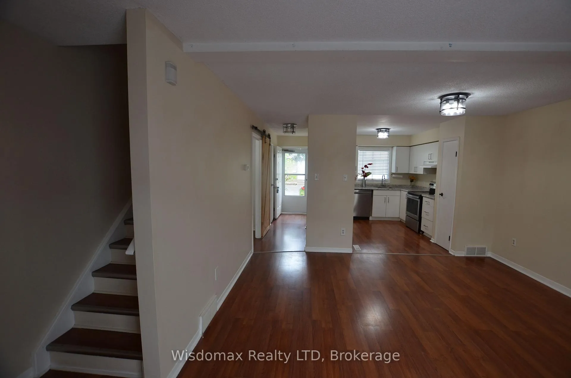 Photo 5 of Unit 115, 8141 Coventry Road, Niagara Falls, West Wood — HOMEH