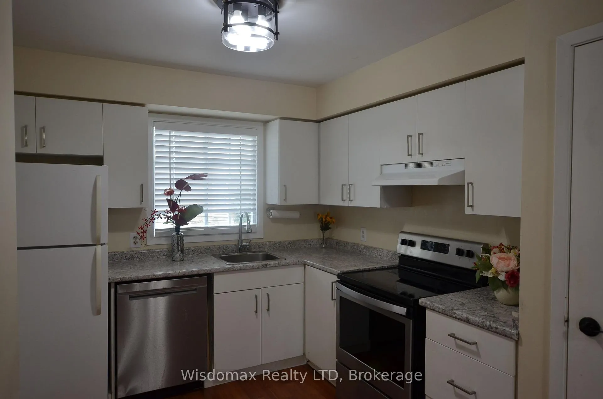 Photo 7 of Unit 115, 8141 Coventry Road, Niagara Falls, West Wood — HOMEH