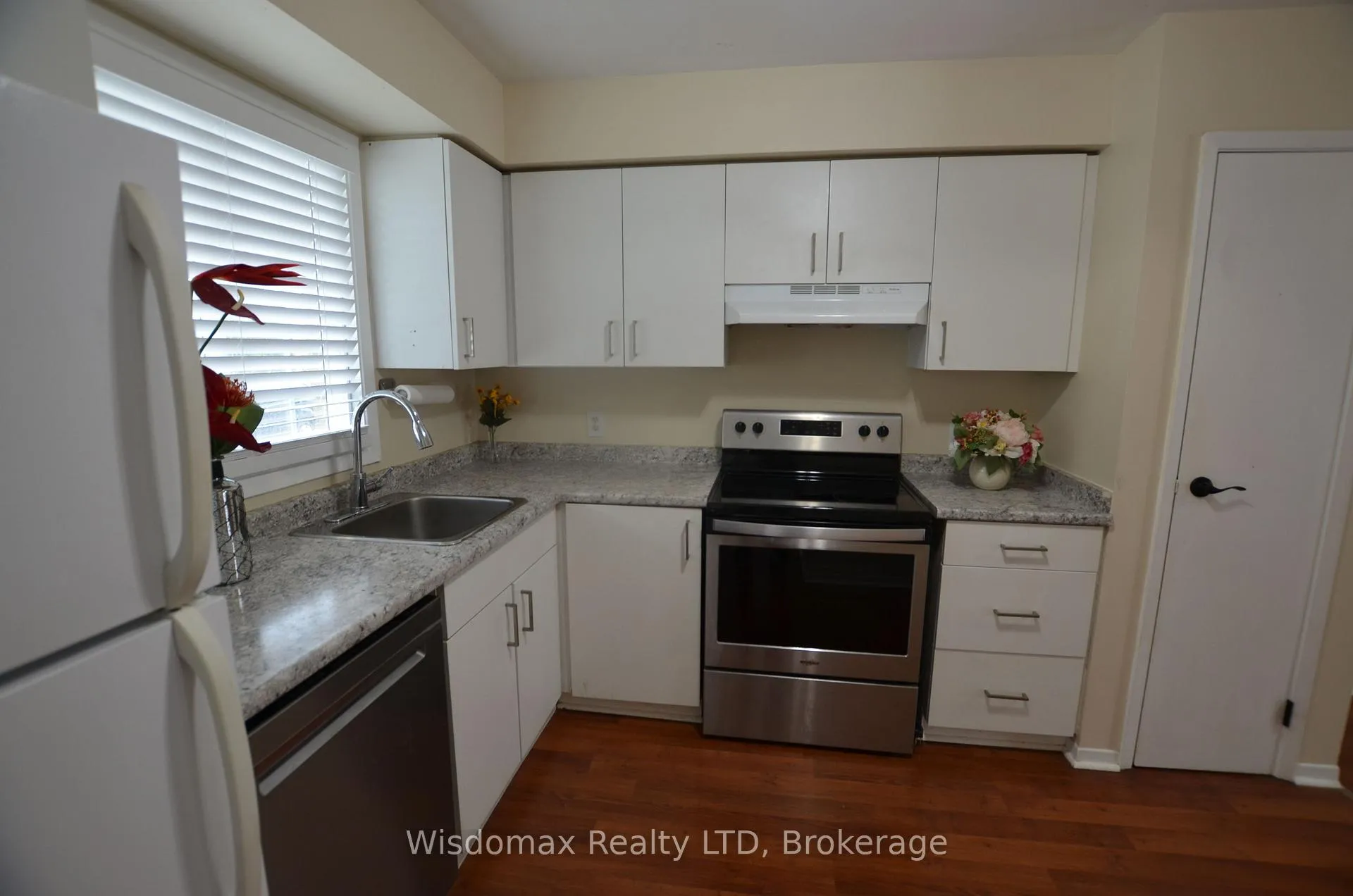 Photo 9 of Unit 115, 8141 Coventry Road, Niagara Falls, West Wood — HOMEH