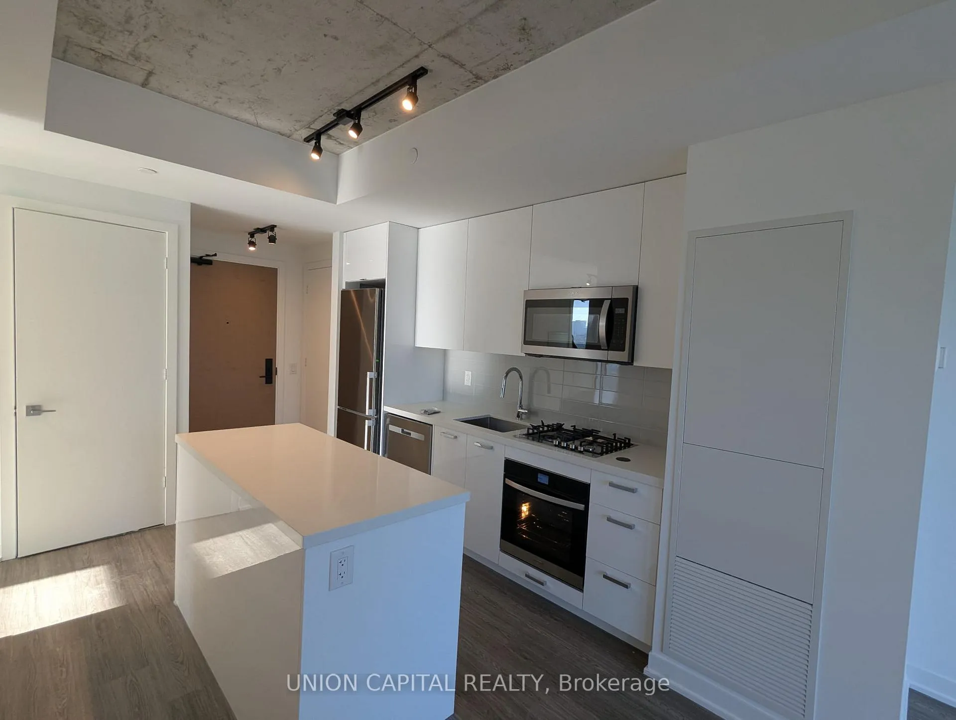 Photo 3 of Unit 1410, 195 McCaul Street, Toronto, Kensington-Chinatown — HOMEH