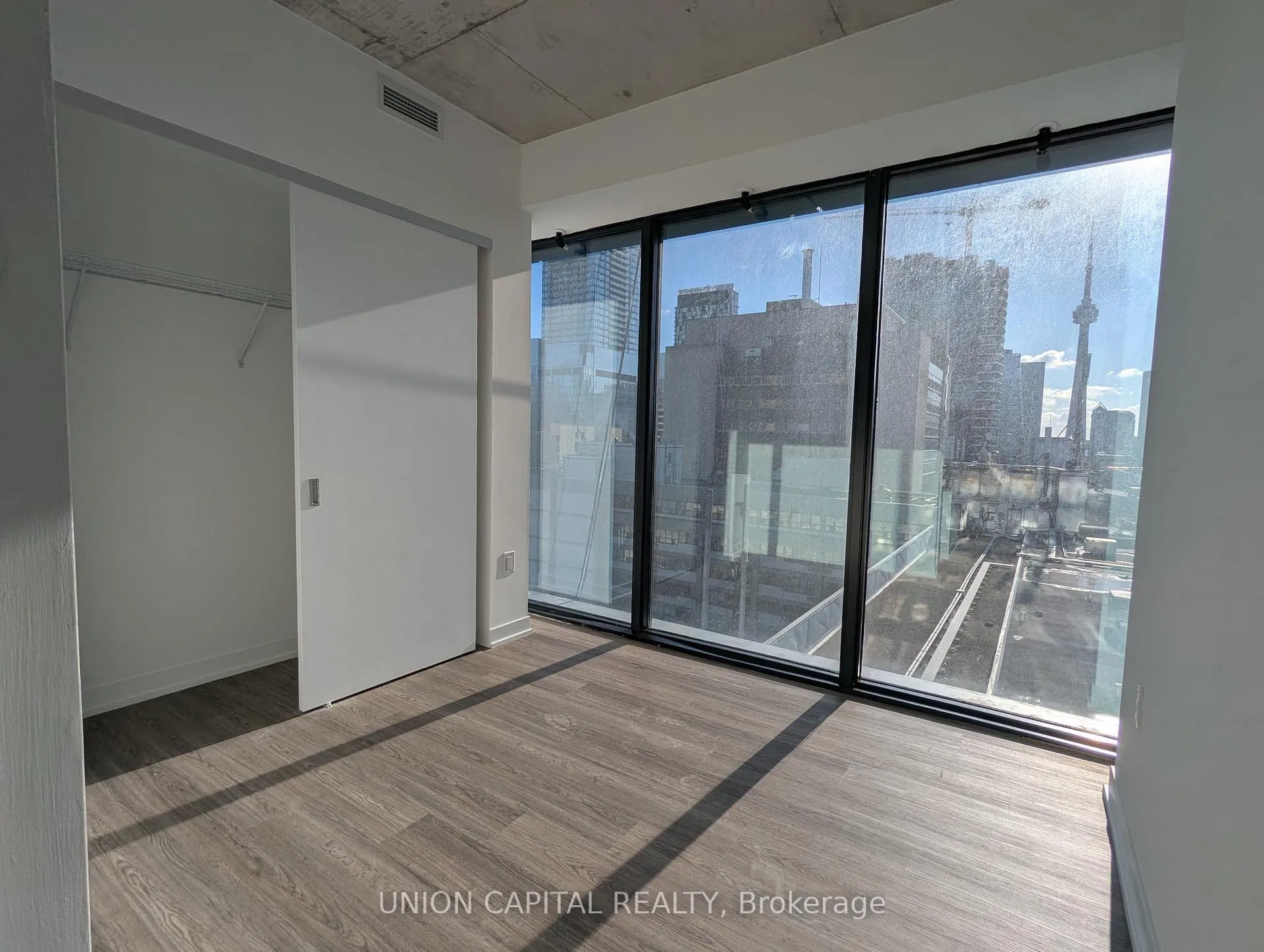 Photo 6 of Unit 1410, 195 McCaul Street, Toronto, Kensington-Chinatown — HOMEH