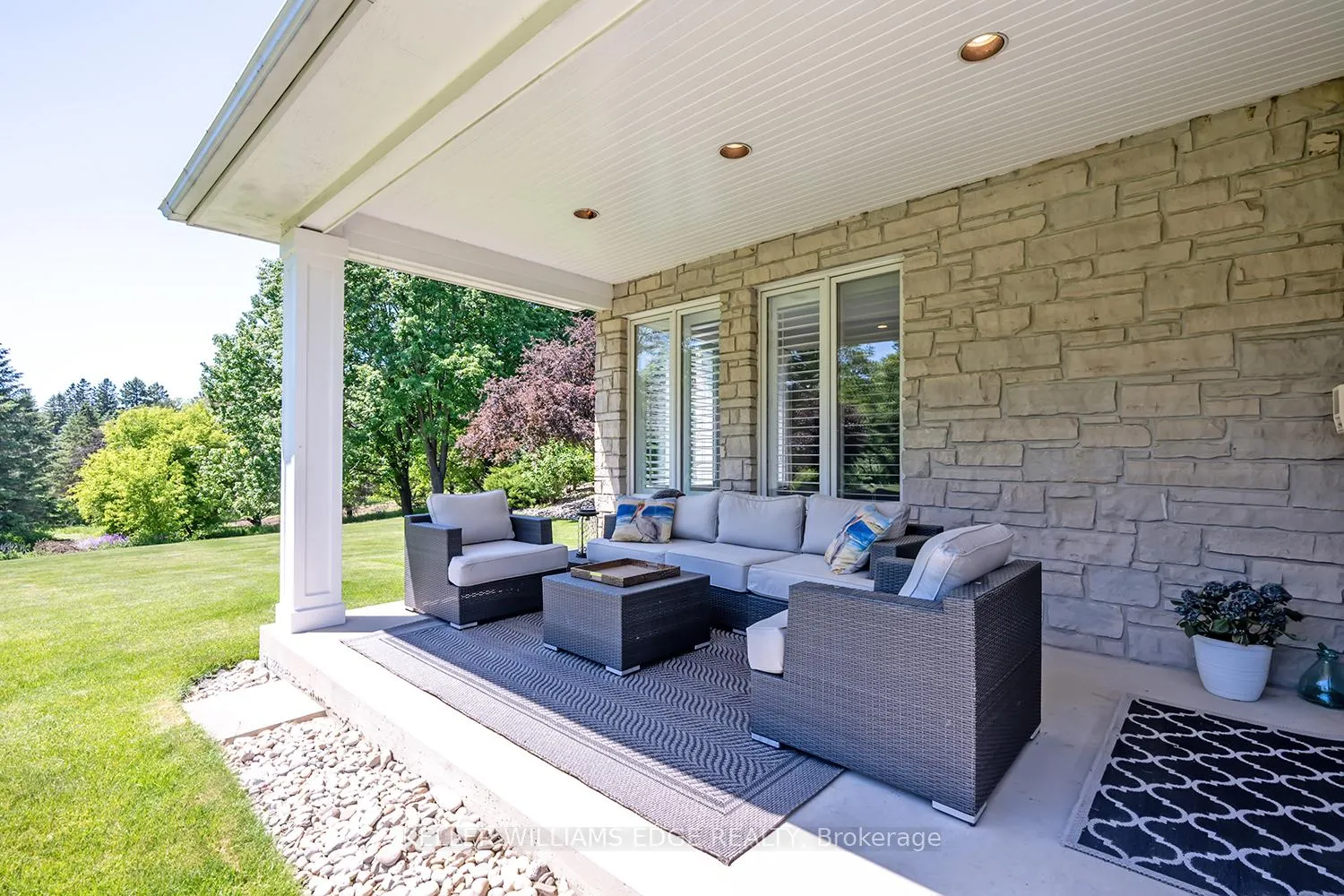Photo 35 of 938 Governor's Road, Hamilton, Rural Dundas — HOMEH