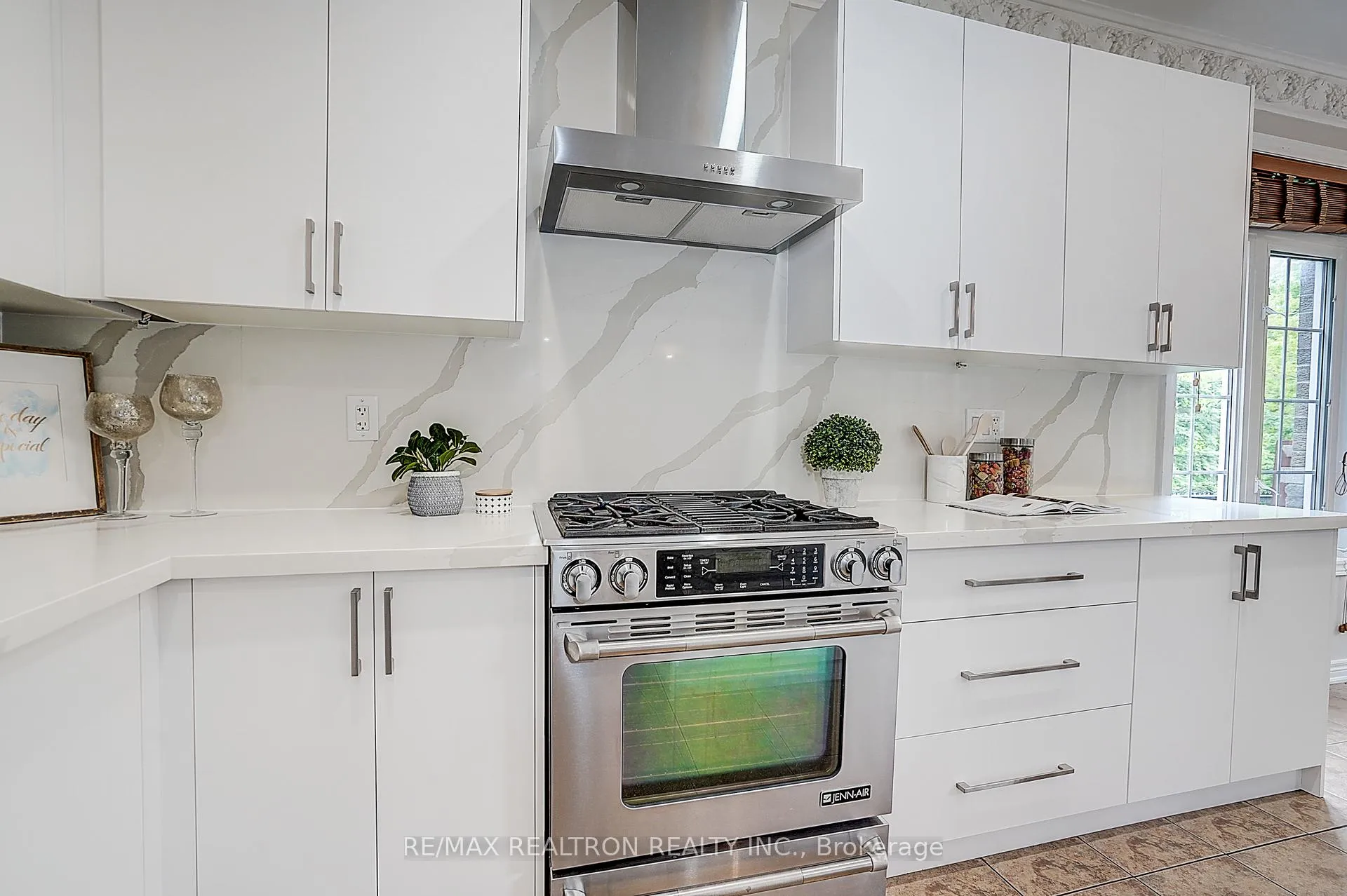 Photo 15 of 76 Boswell Road, Markham, Box Grove — HOMEH