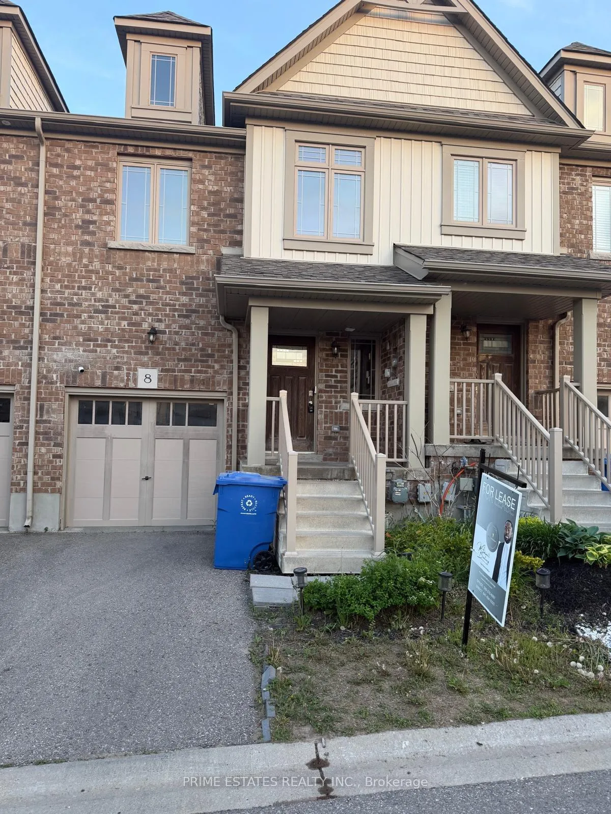 Photo 1 of Unit 8, 124 Parkinson Crescent, Orangeville — HOMEH