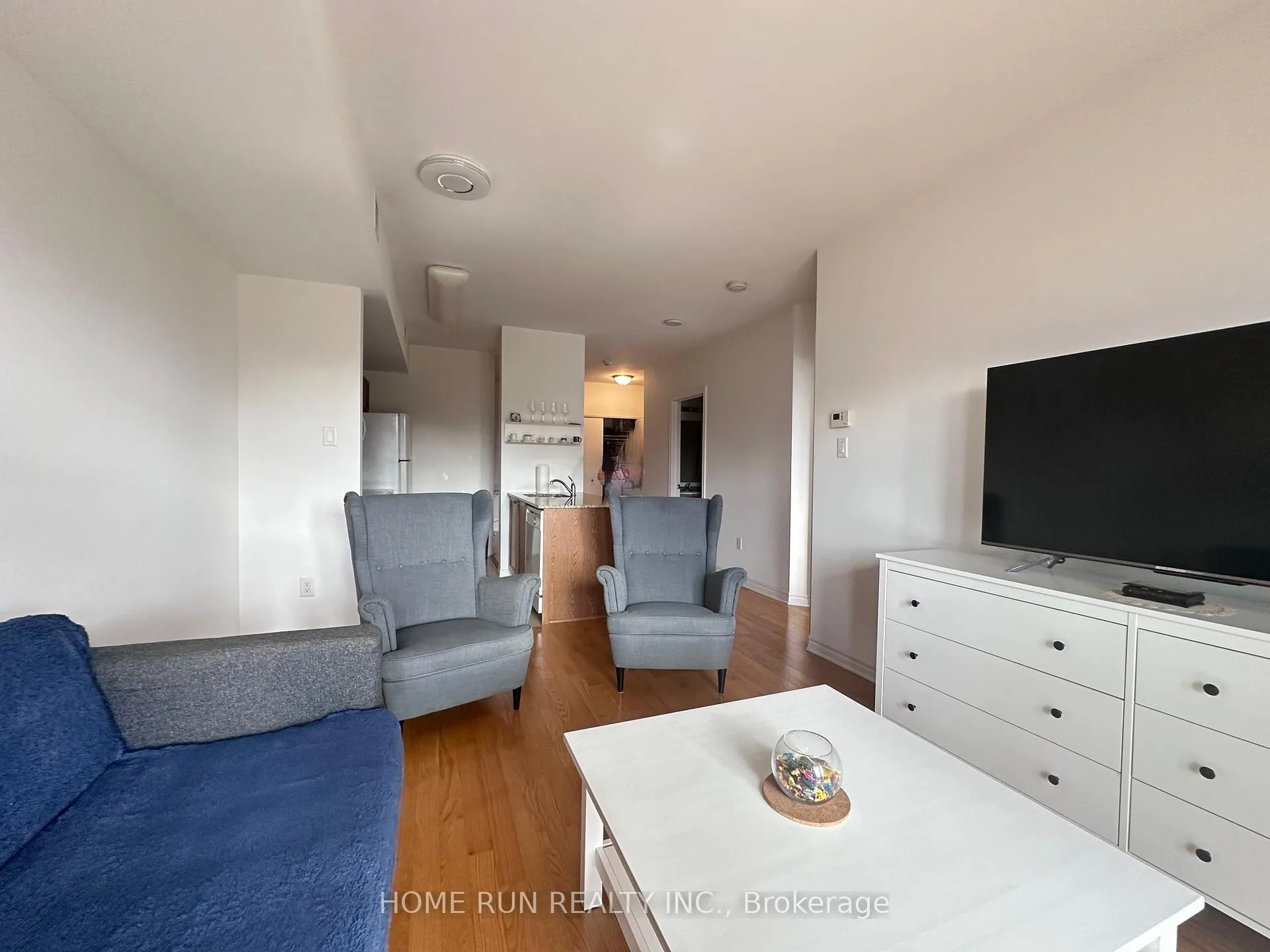 Photo 8 of Unit 601, 70 Landry Street, Ottawa, Vanier — HOMEH