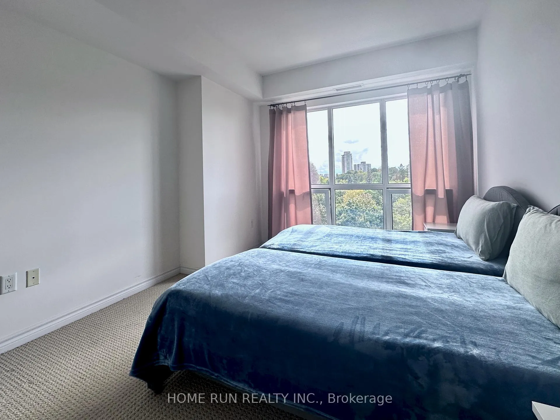 Photo 10 of Unit 601, 70 Landry Street, Ottawa, Vanier — HOMEH