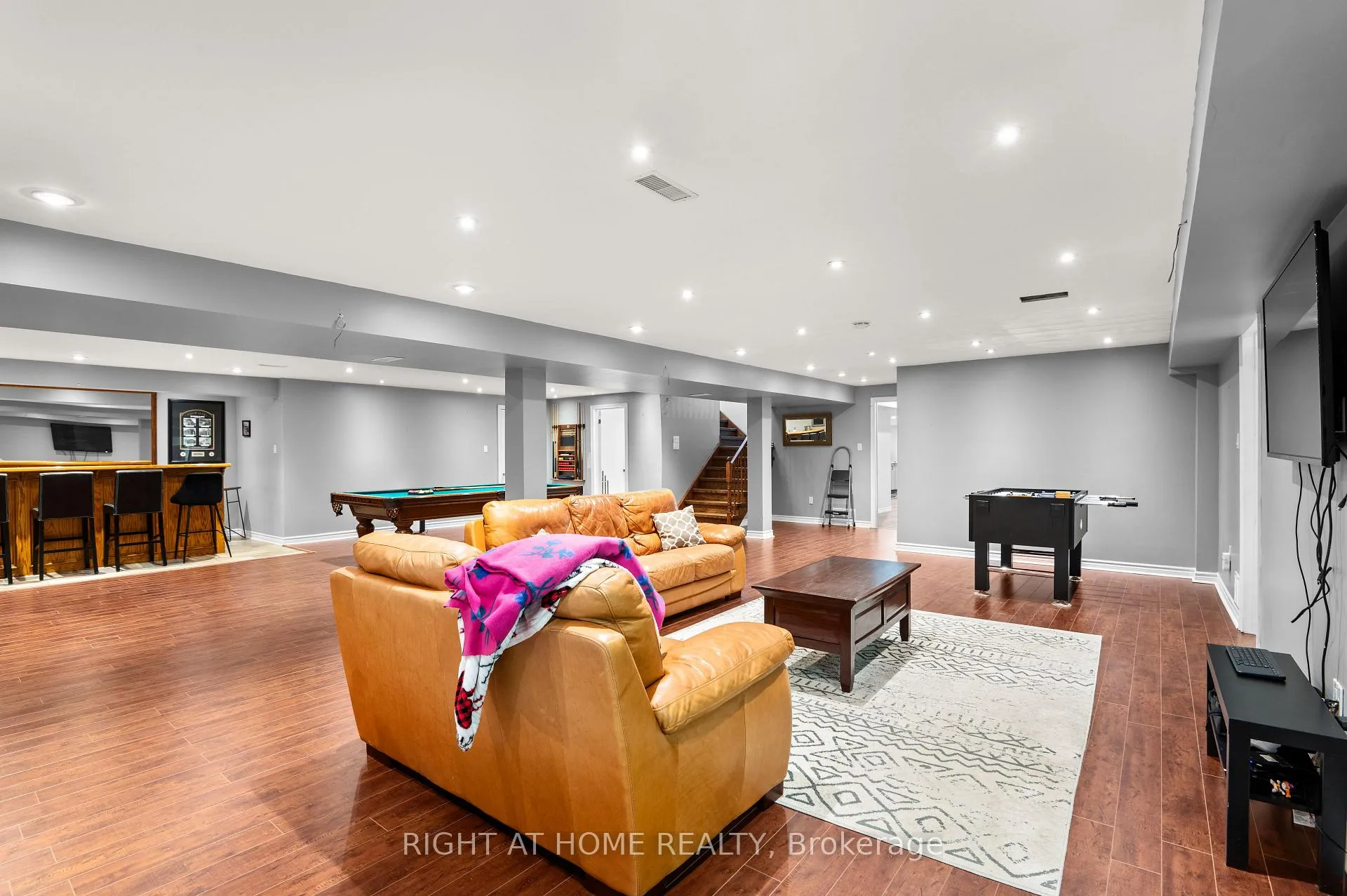 Photo 15 of 17 Alanavale Road, Caledon, Caledon Village — HOMEH