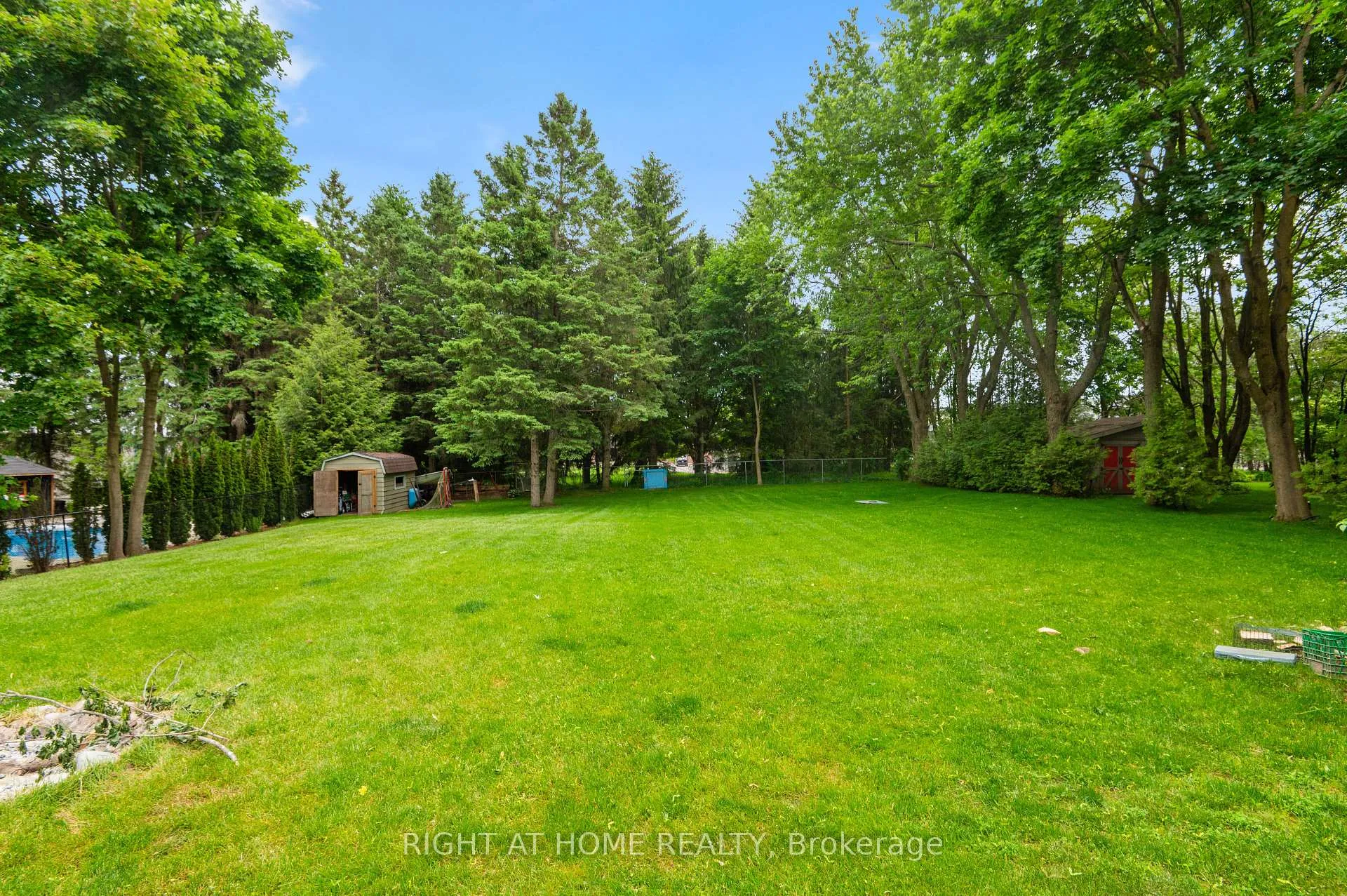 Photo 27 of 17 Alanavale Road, Caledon, Caledon Village — HOMEH