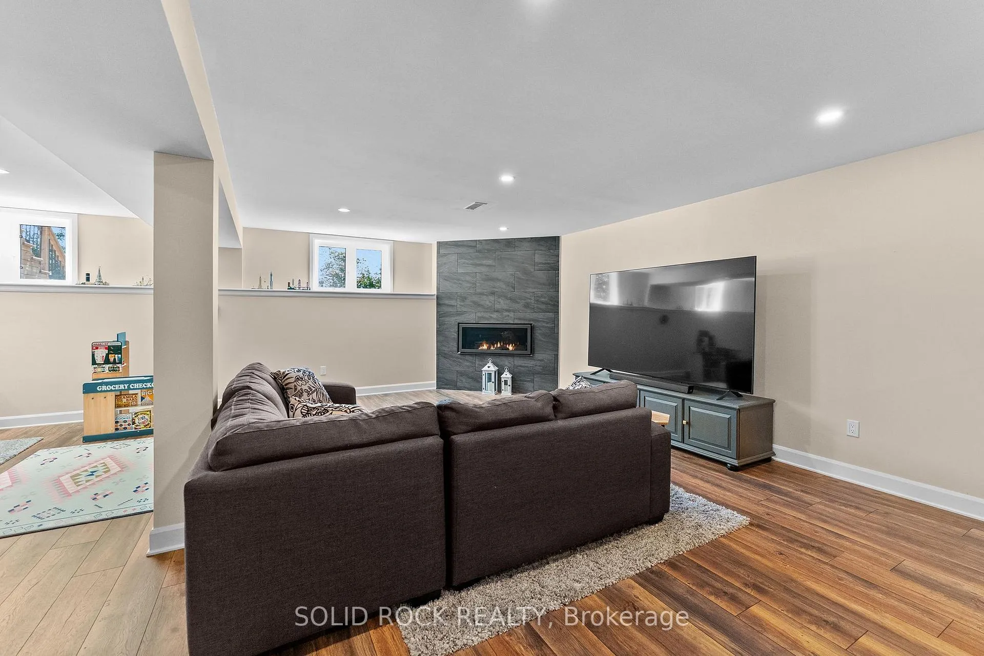 Photo 29 of 37 Dulmage Crescent, Carleton Place — HOMEH
