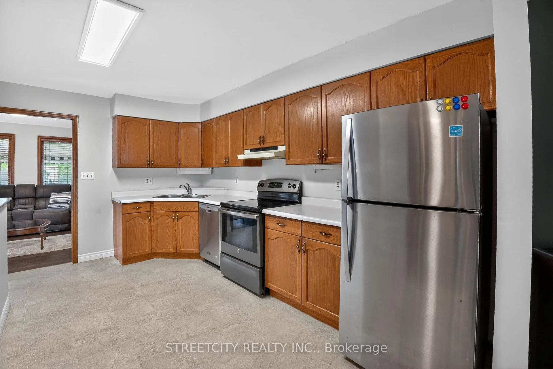 Photo 10 of 11 Rickwood Place, St. Thomas — HOMEH