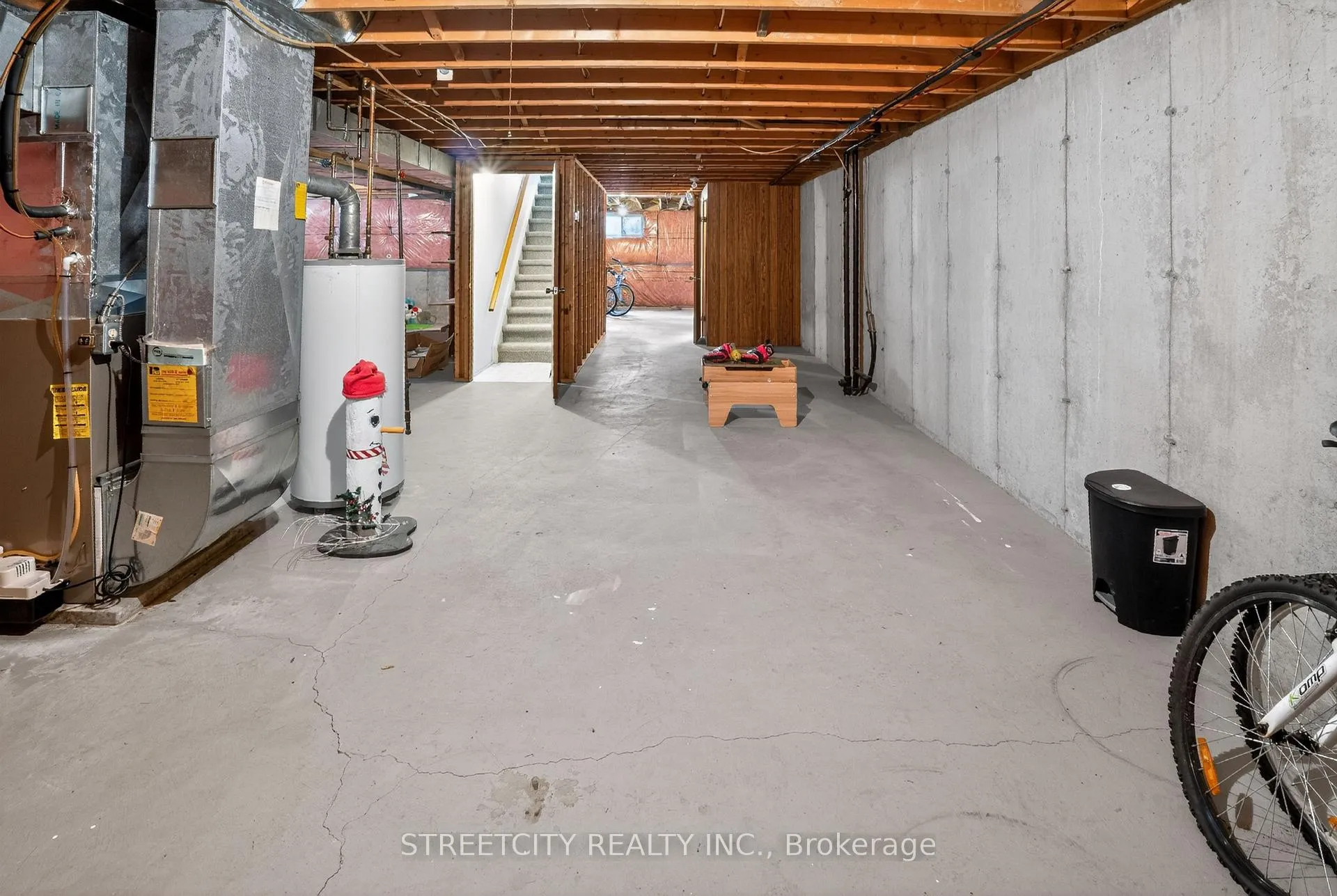 Photo 25 of 11 Rickwood Place, St. Thomas — HOMEH