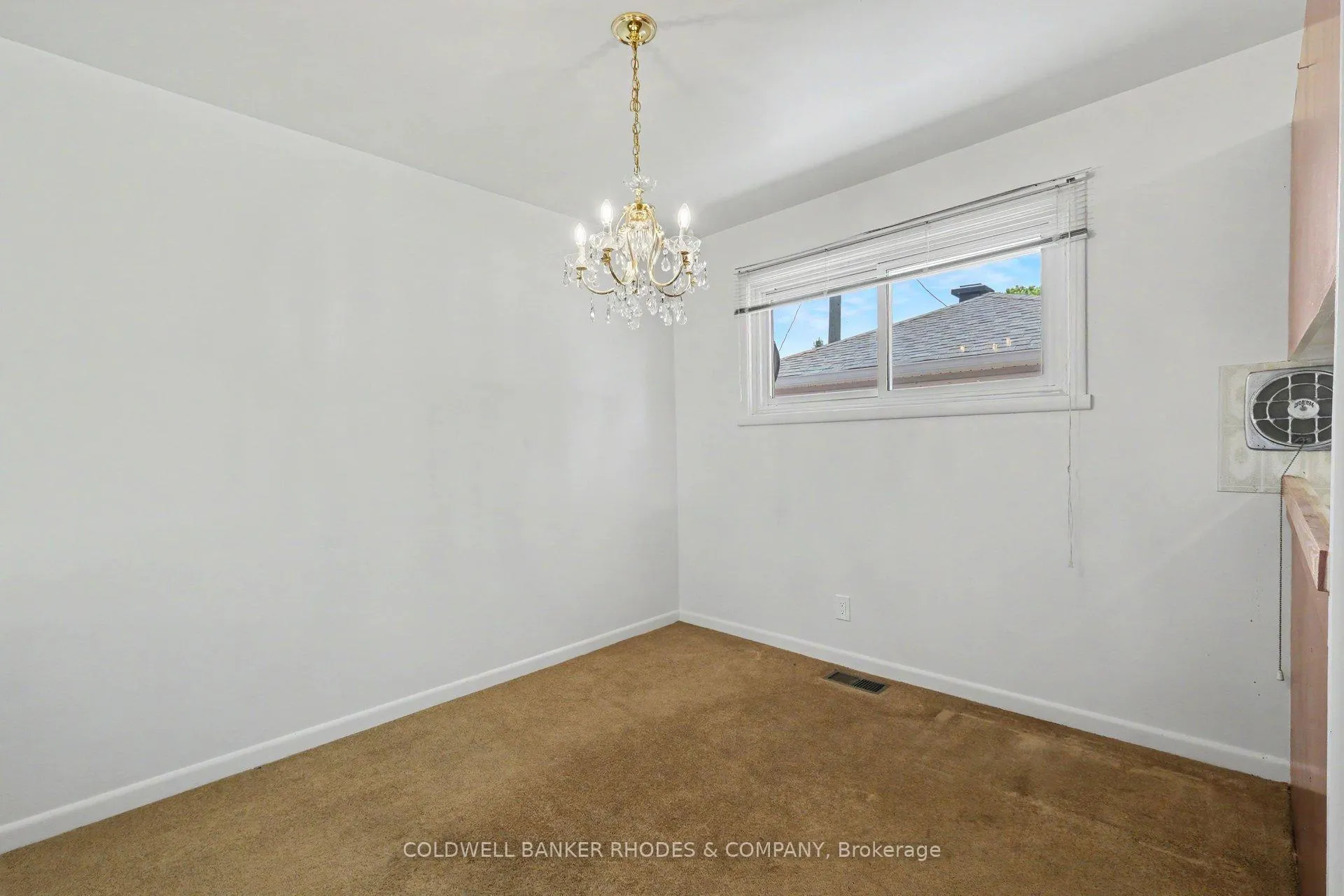 Photo 8 of 1172 Parkway Drive, Ottawa, Parkway Park — HOMEH