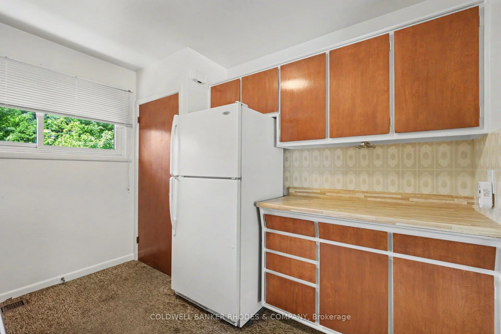 Photo 10 of 1172 Parkway Drive, Ottawa, Parkway Park — HOMEH