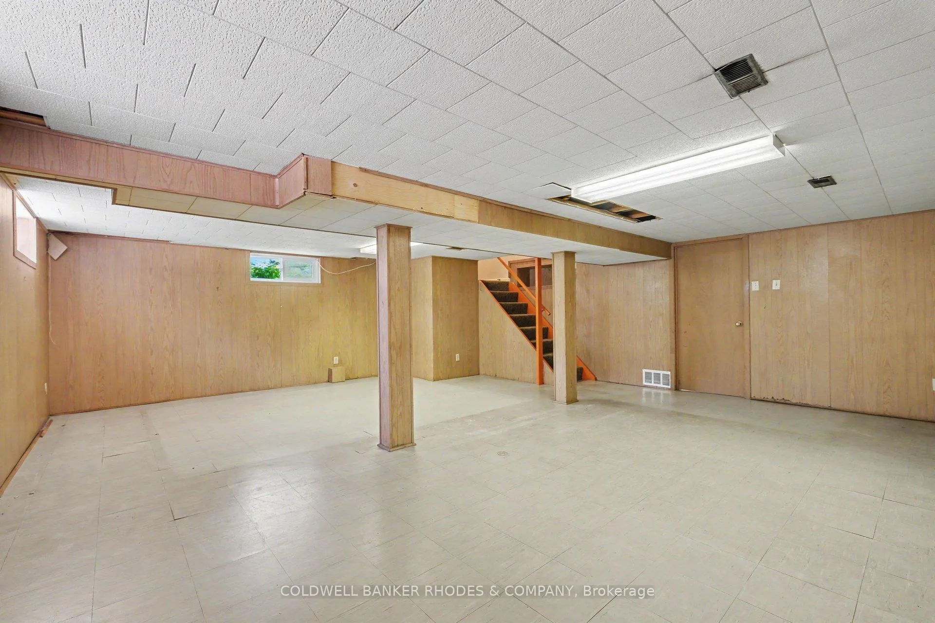 Photo 21 of 1172 Parkway Drive, Ottawa, Parkway Park — HOMEH