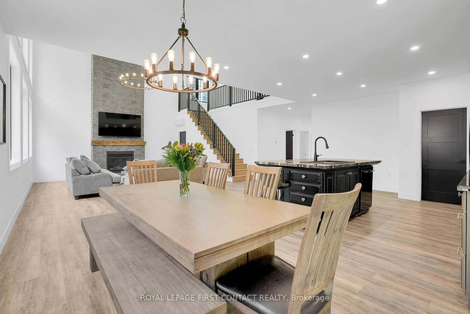 Photo 8 of 276 Owl Lake Road, Armour — HOMEH